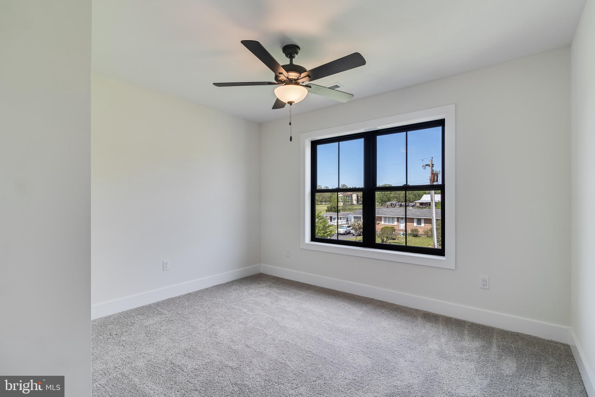 BANKS O'DEE - Residential