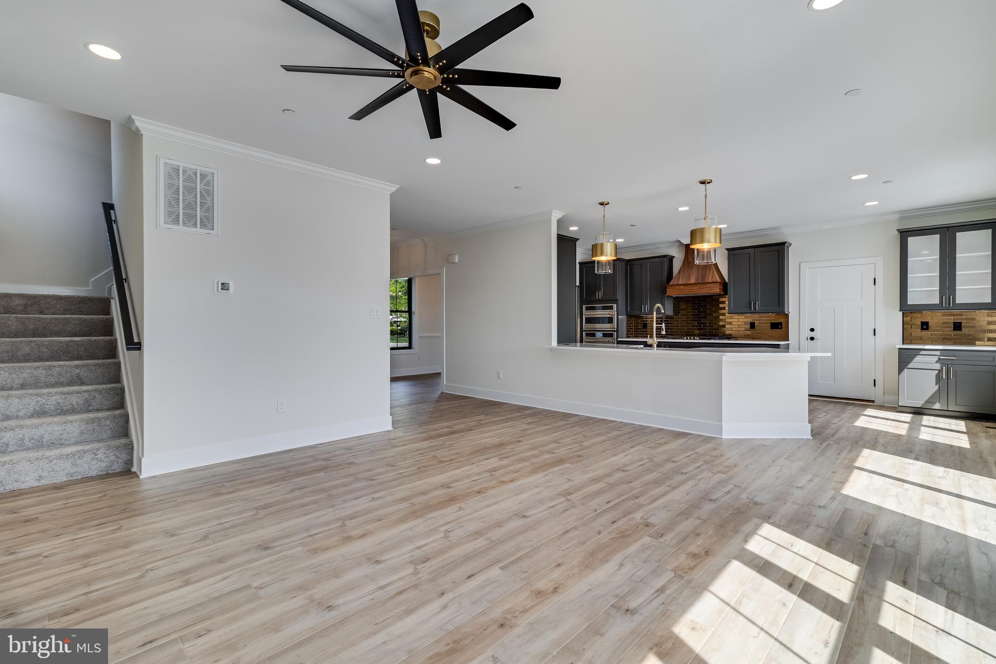 BANKS O'DEE - Residential