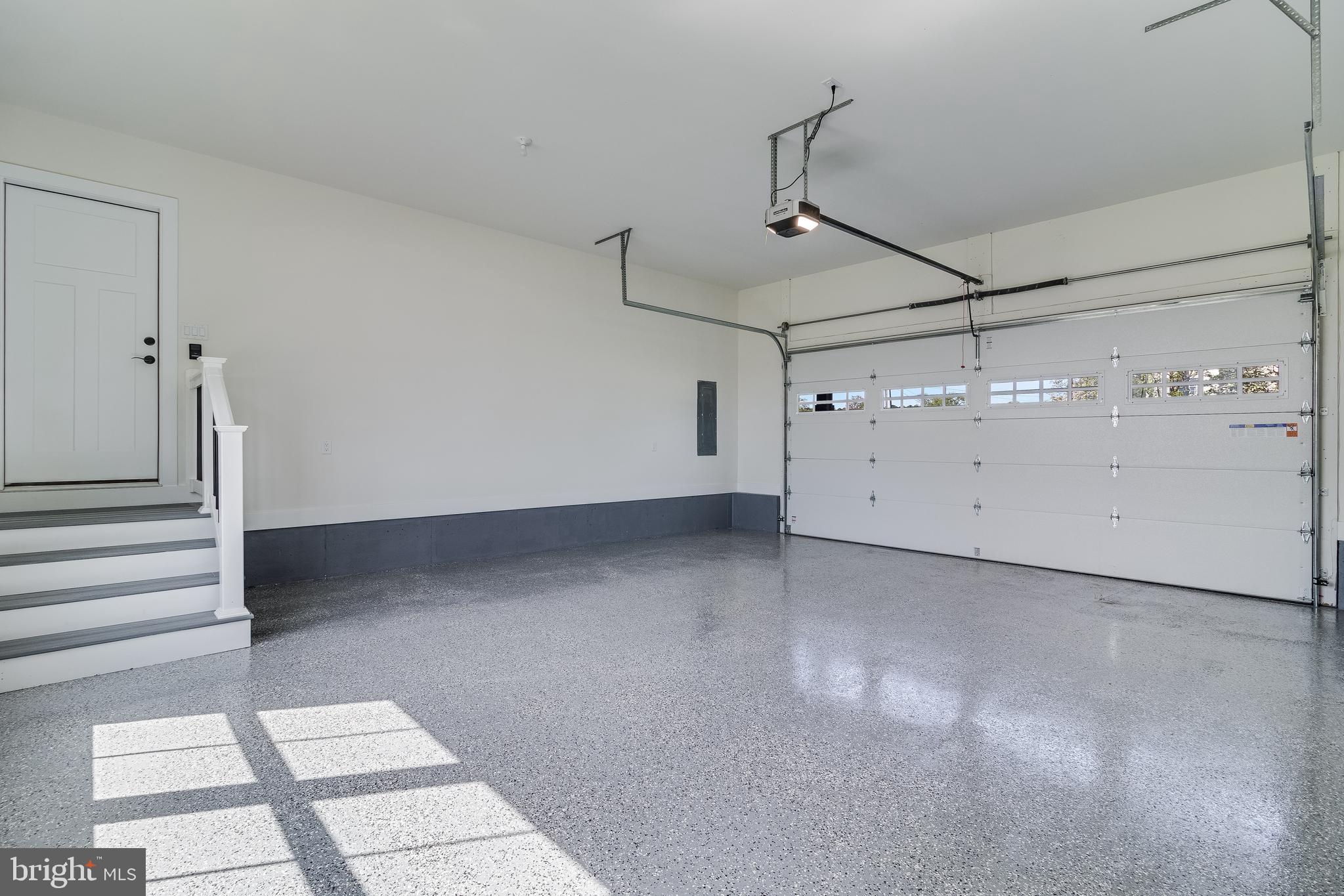 BANKS O'DEE - Residential