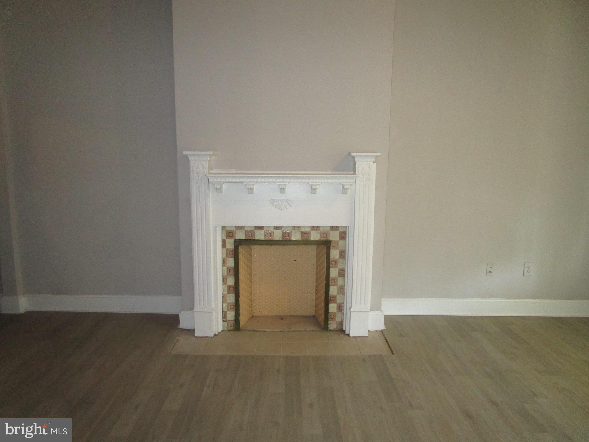 OVERBROOK - Residential Lease