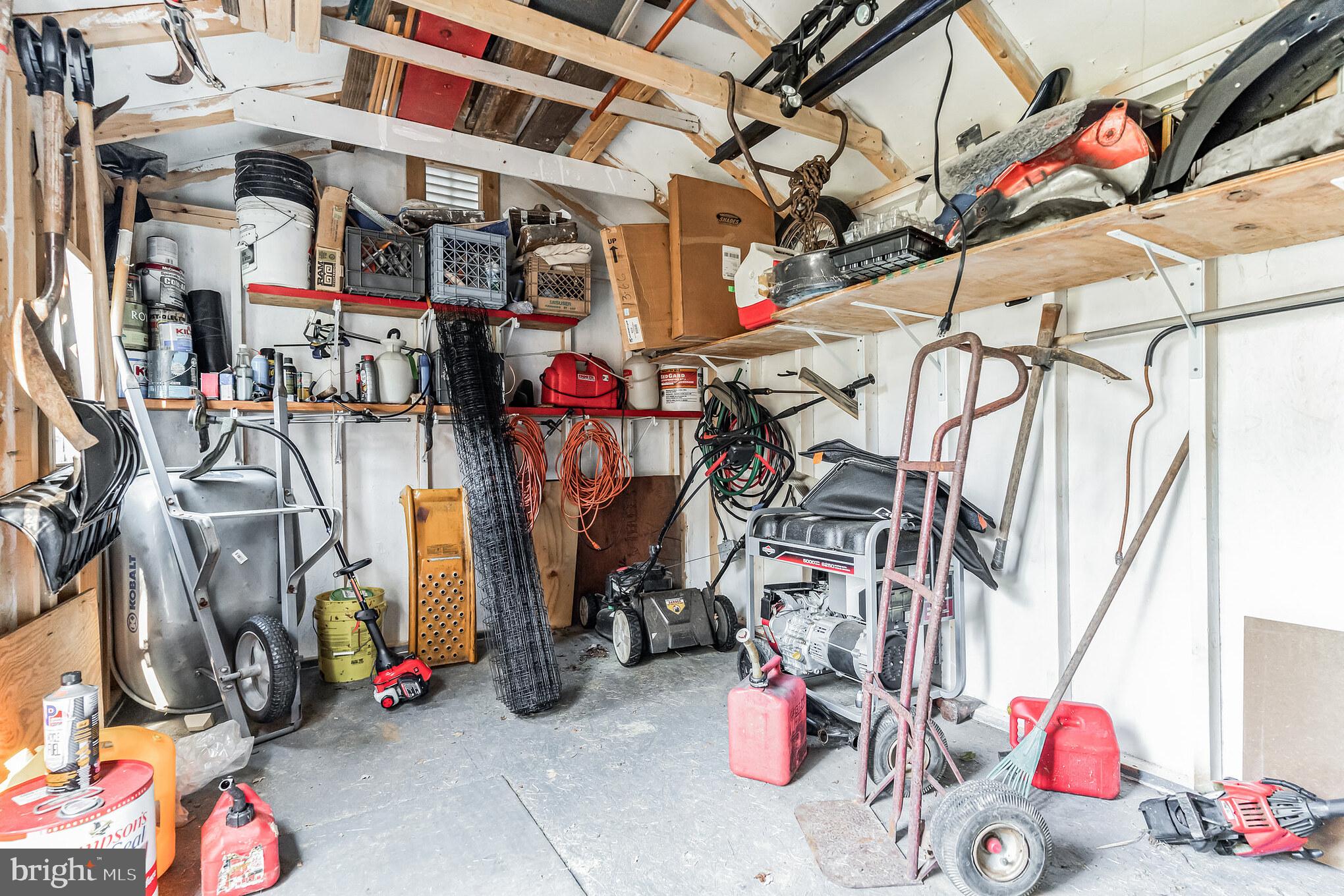 BROCK HALL MANOR - Residential