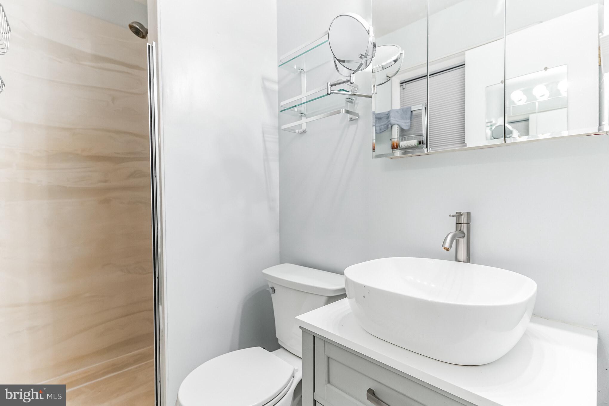 BROCK HALL MANOR - Residential