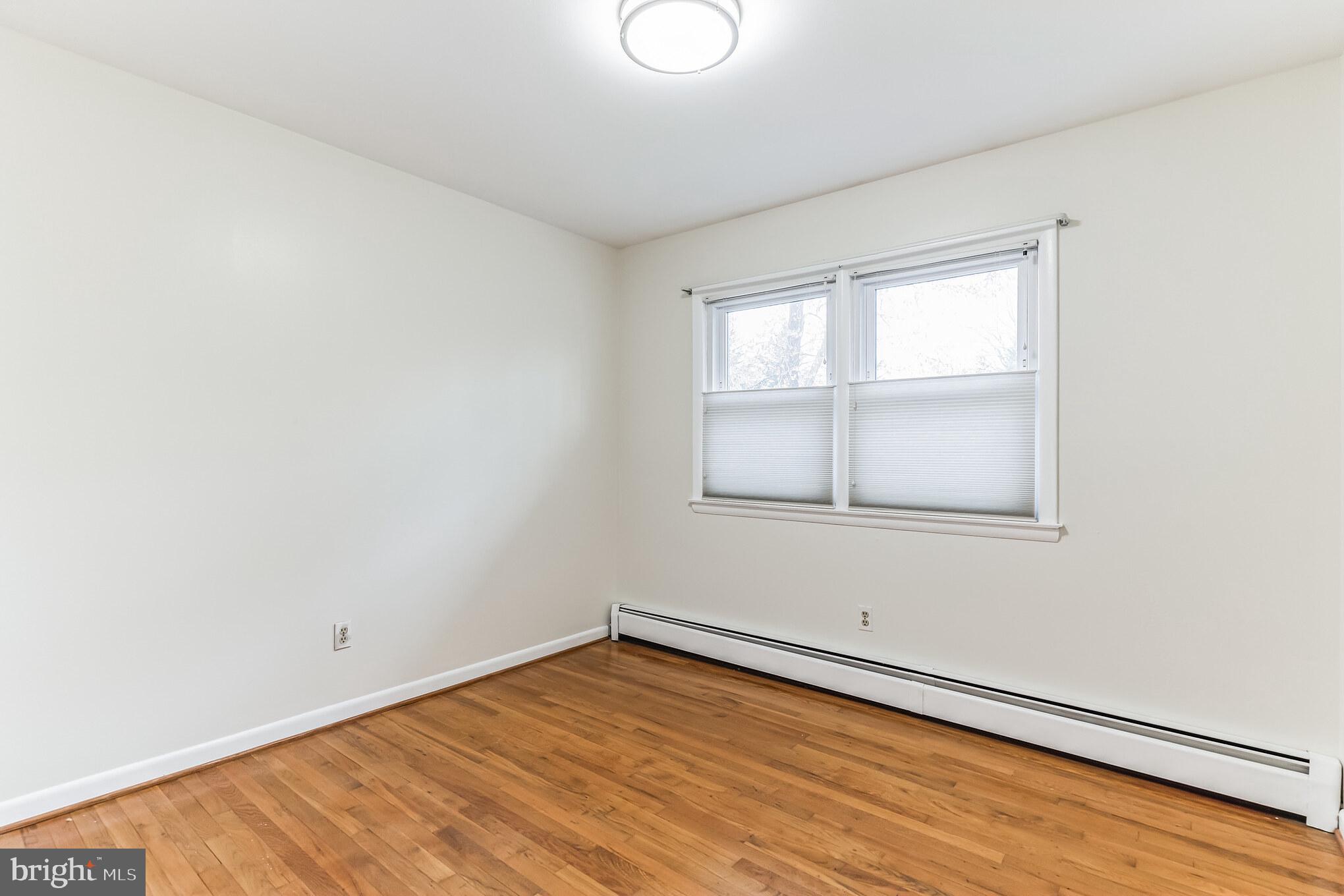 BROCK HALL MANOR - Residential