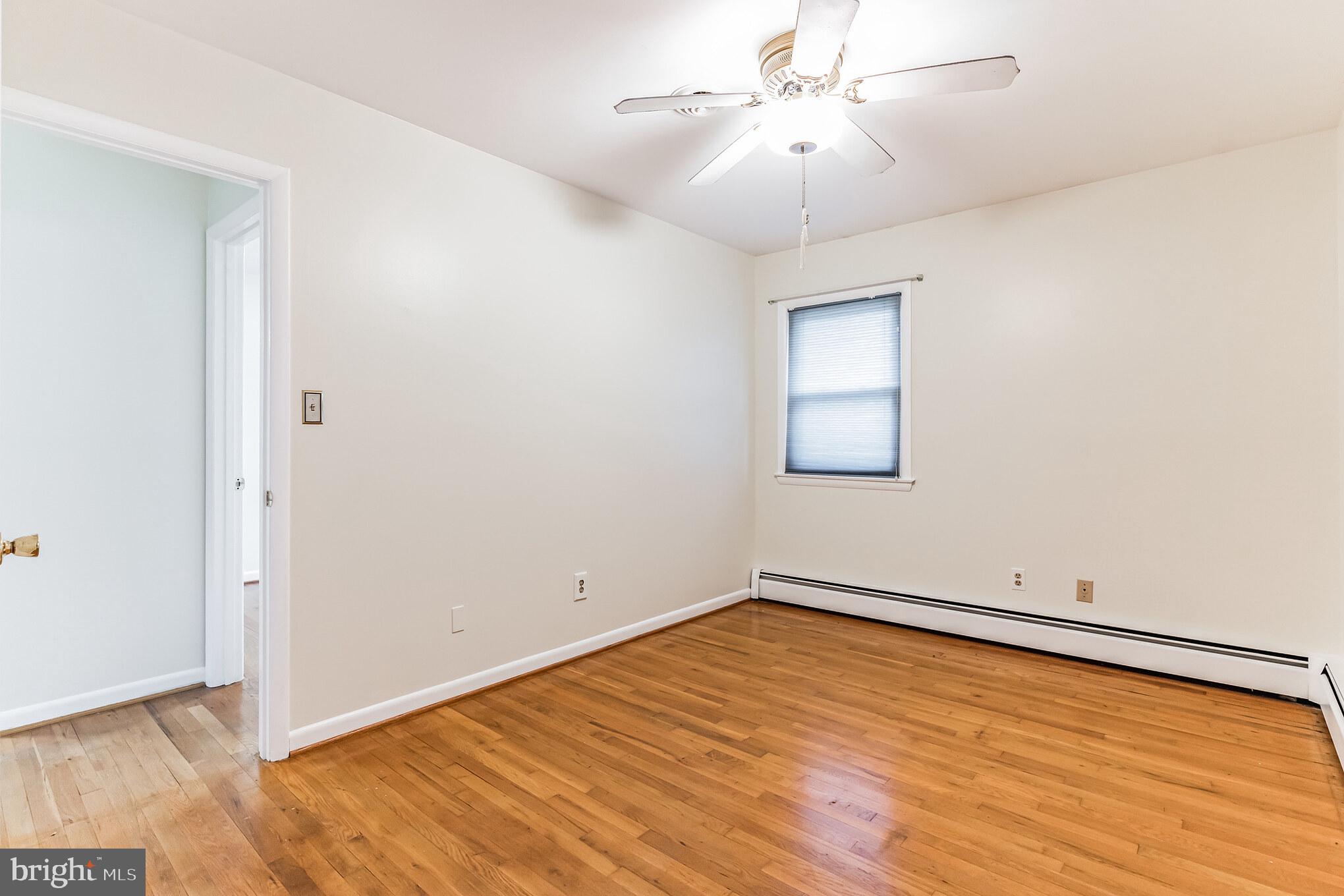 BROCK HALL MANOR - Residential