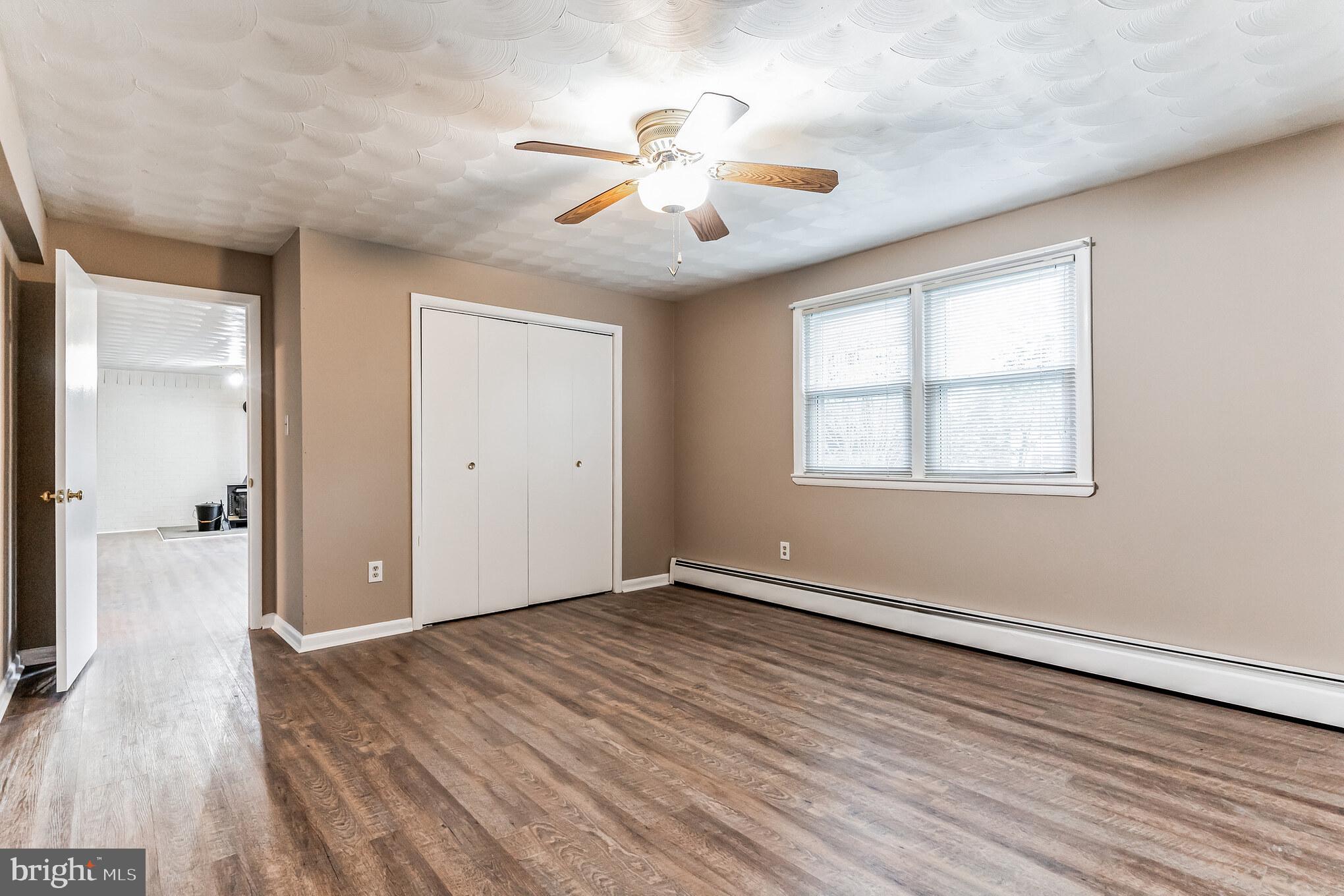 BROCK HALL MANOR - Residential