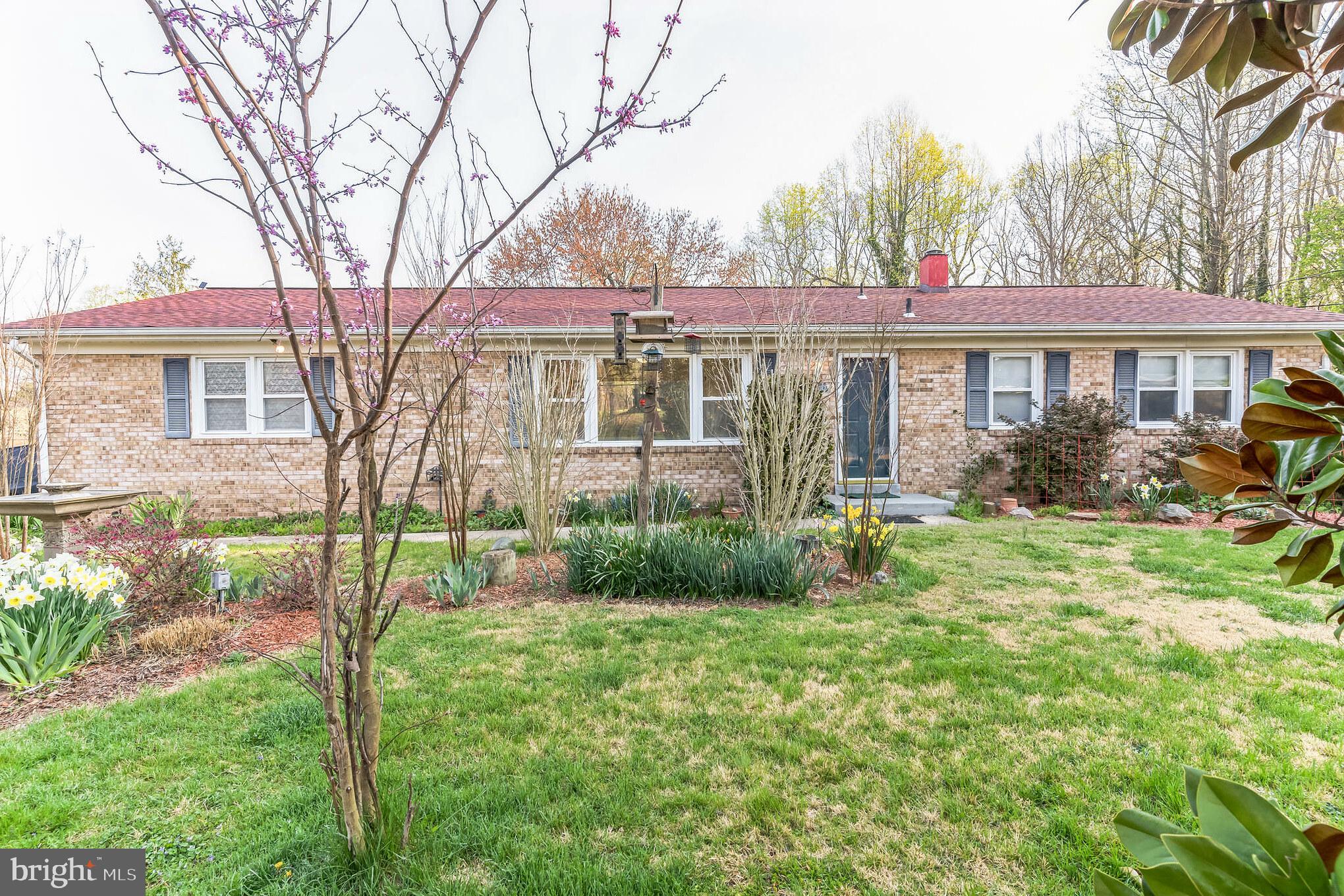 BROCK HALL MANOR - Residential