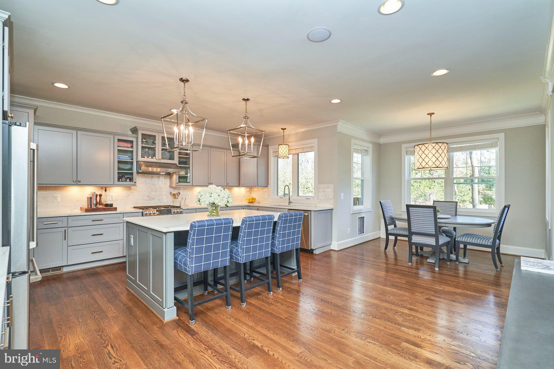 VIENNA WOODS - Residential