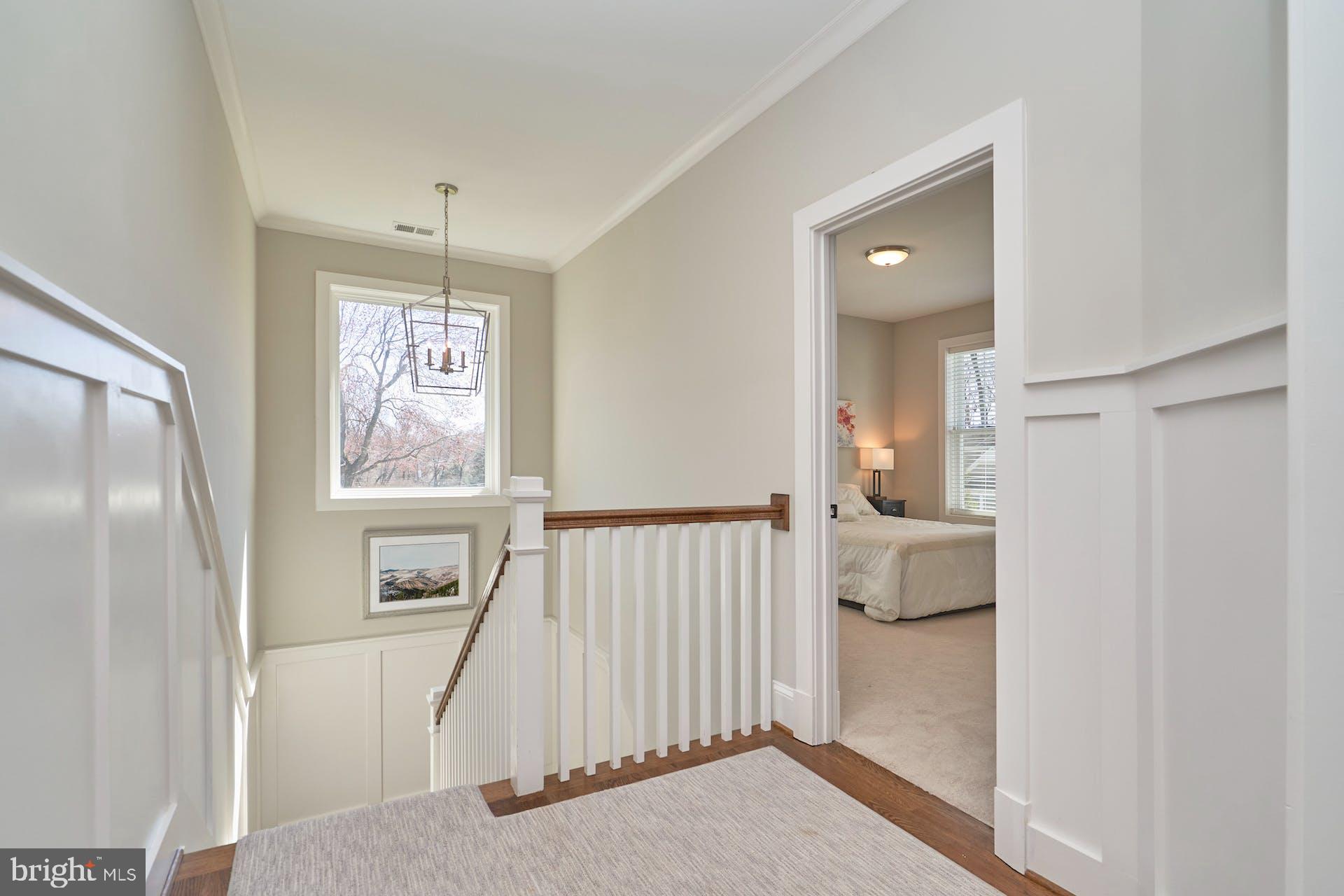 VIENNA WOODS - Residential