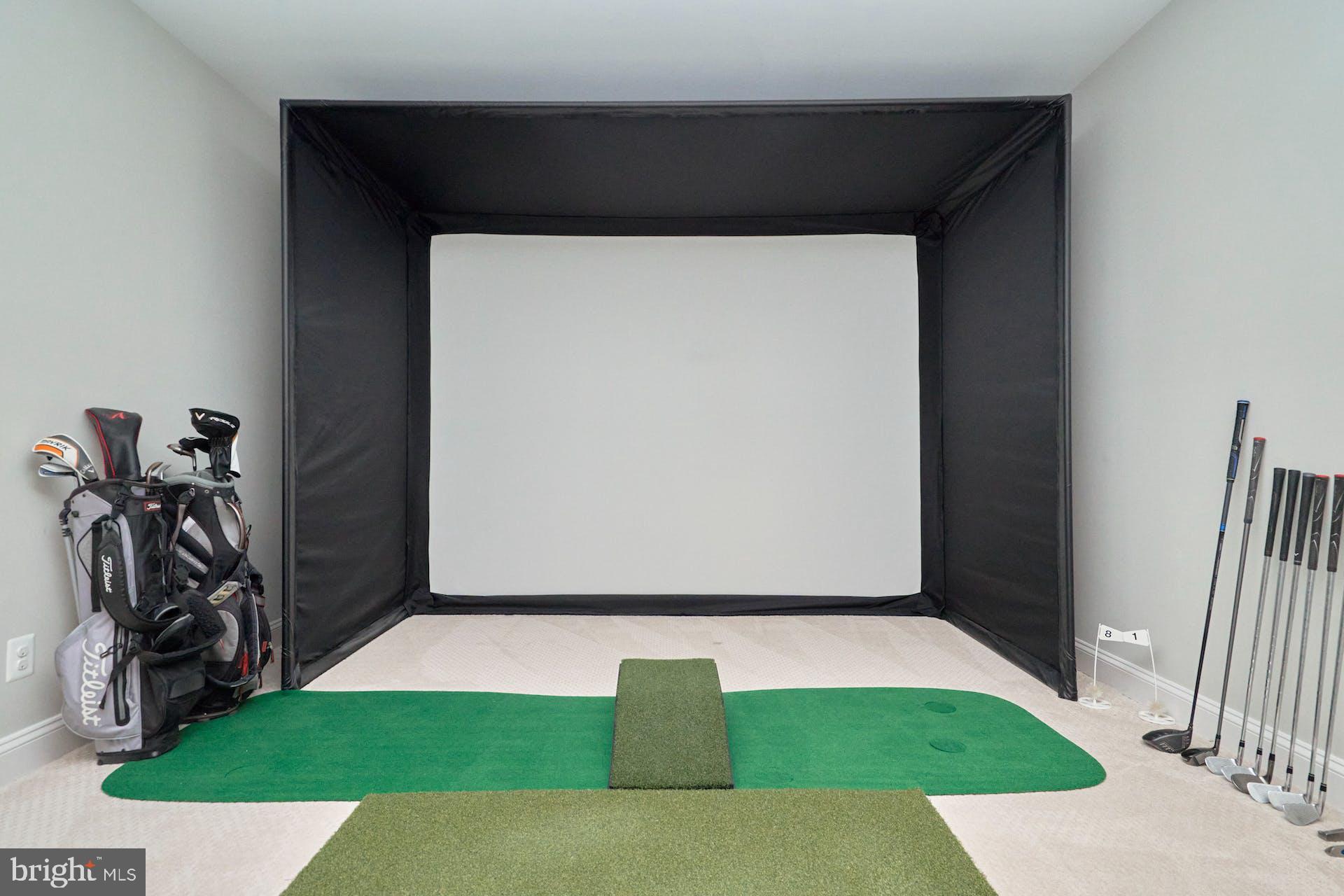 VIENNA WOODS - Residential