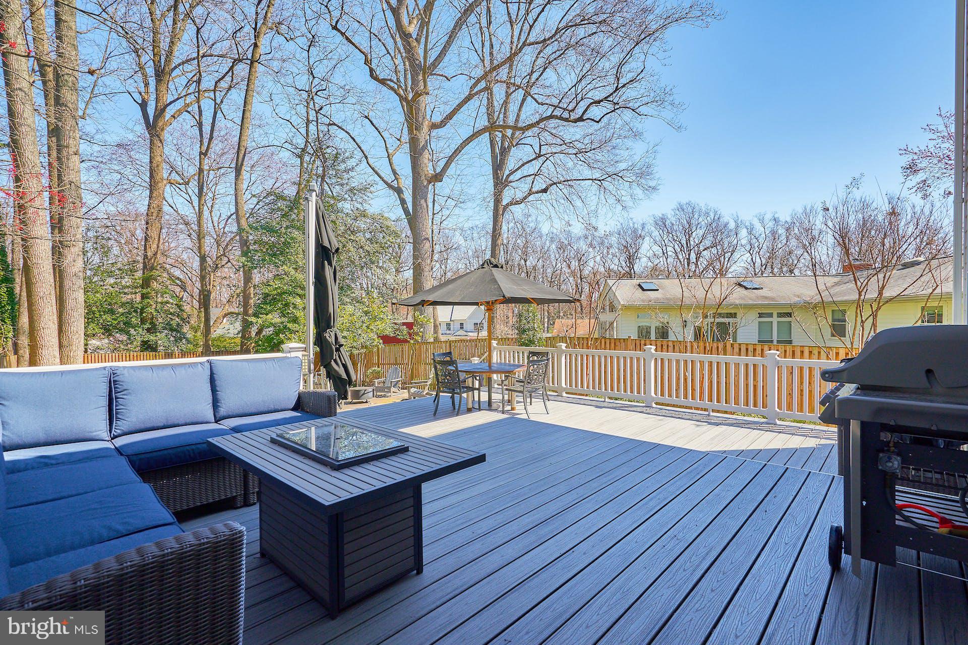 VIENNA WOODS - Residential