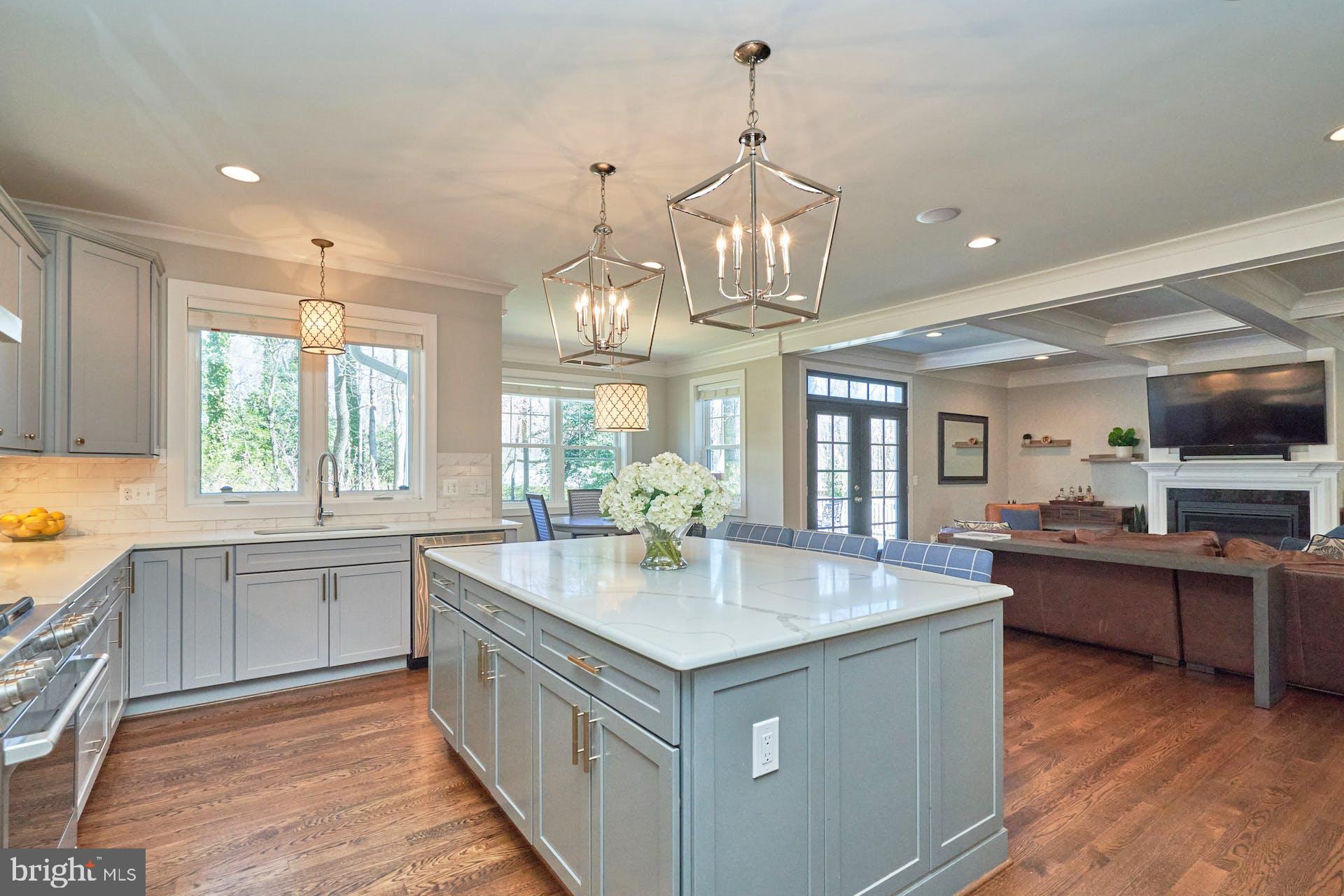 VIENNA WOODS - Residential