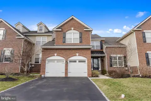 2143 Eastport Way, Harleysville, PA MLS: PAMC2180110