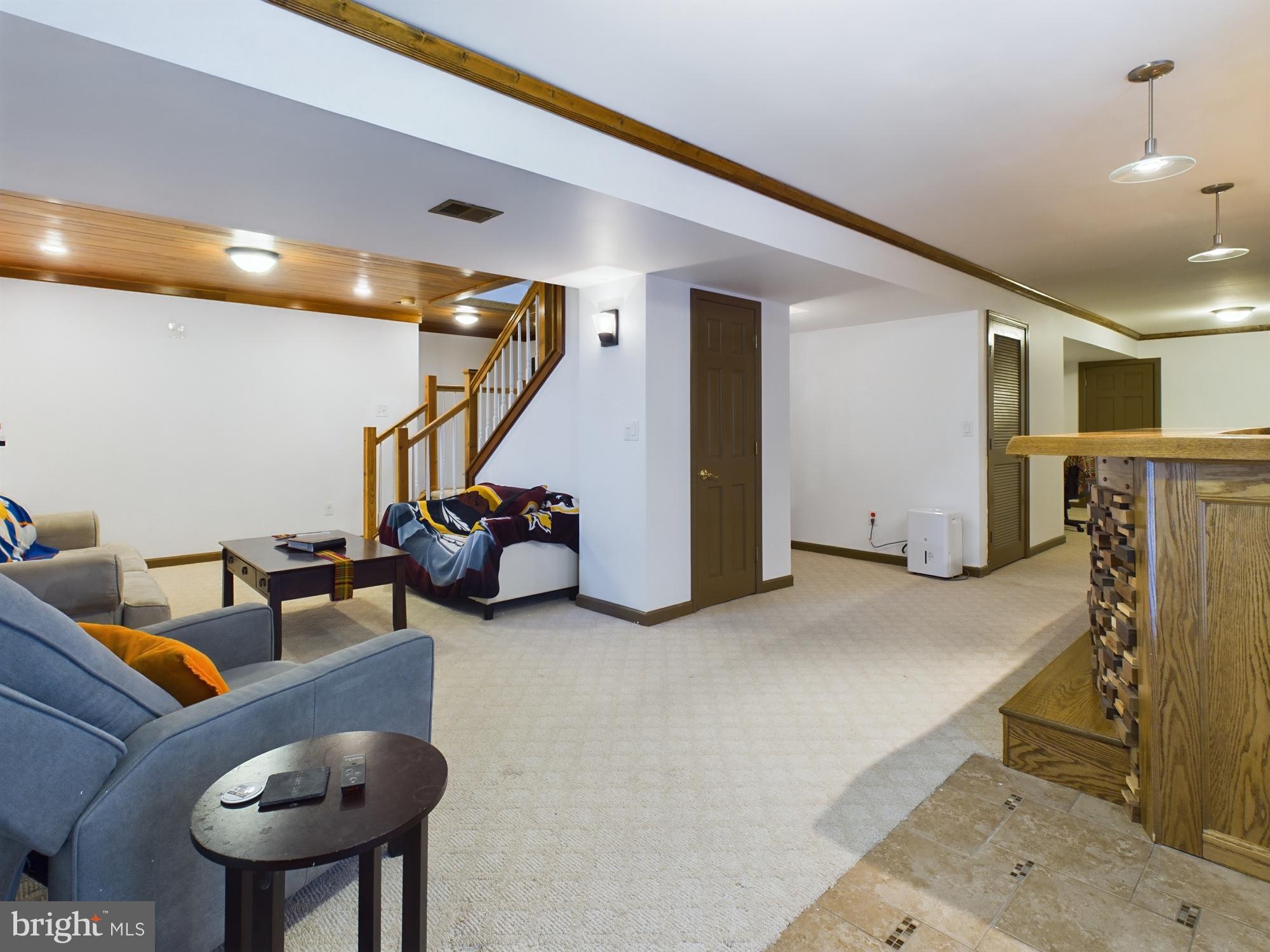 RIVERTON - Residential