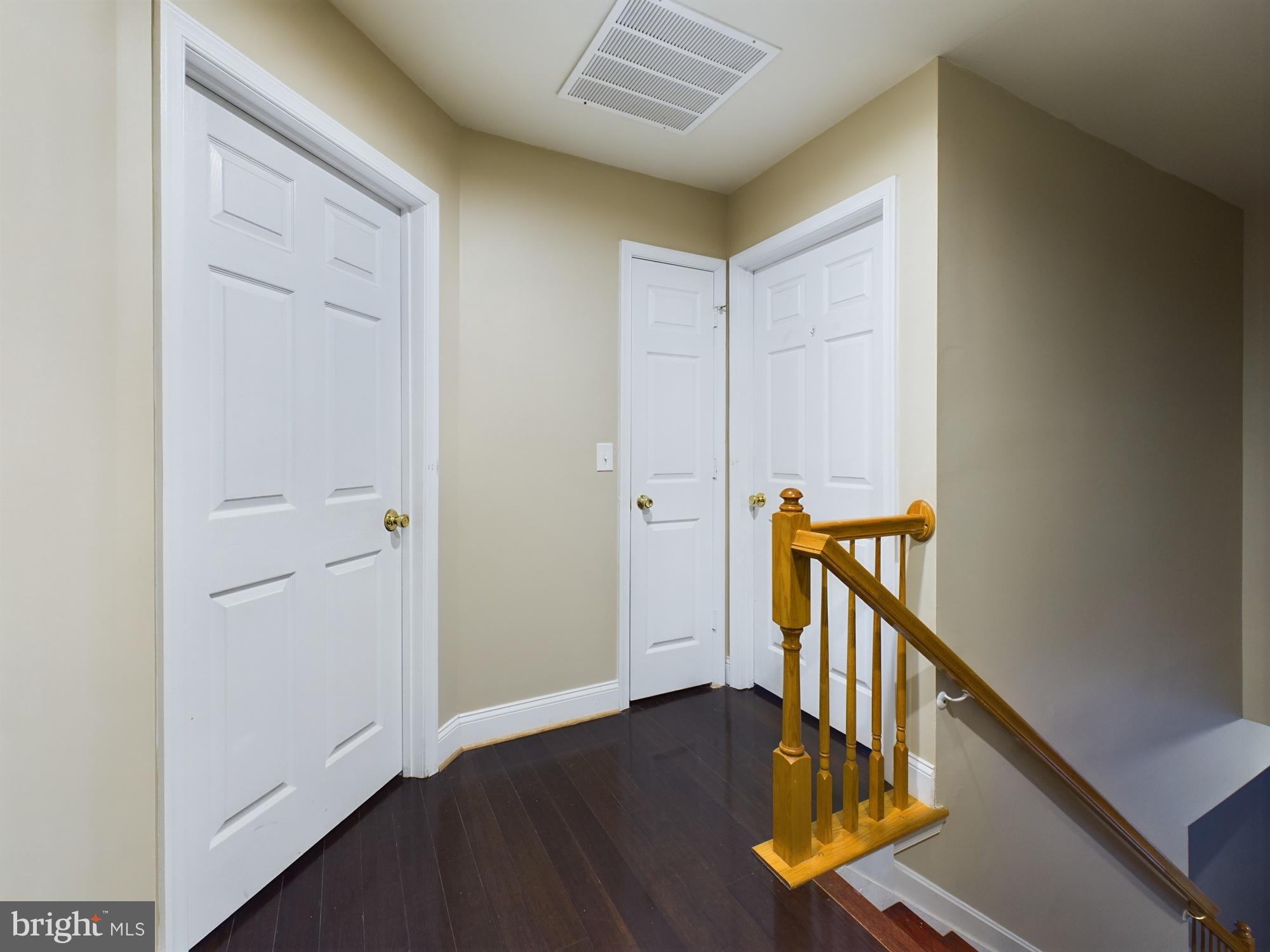 RIVERTON - Residential