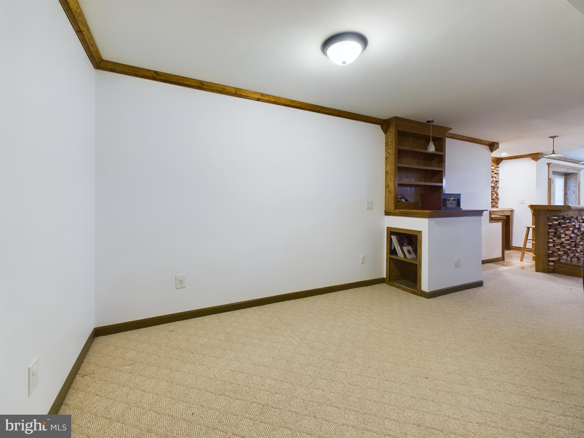 RIVERTON - Residential