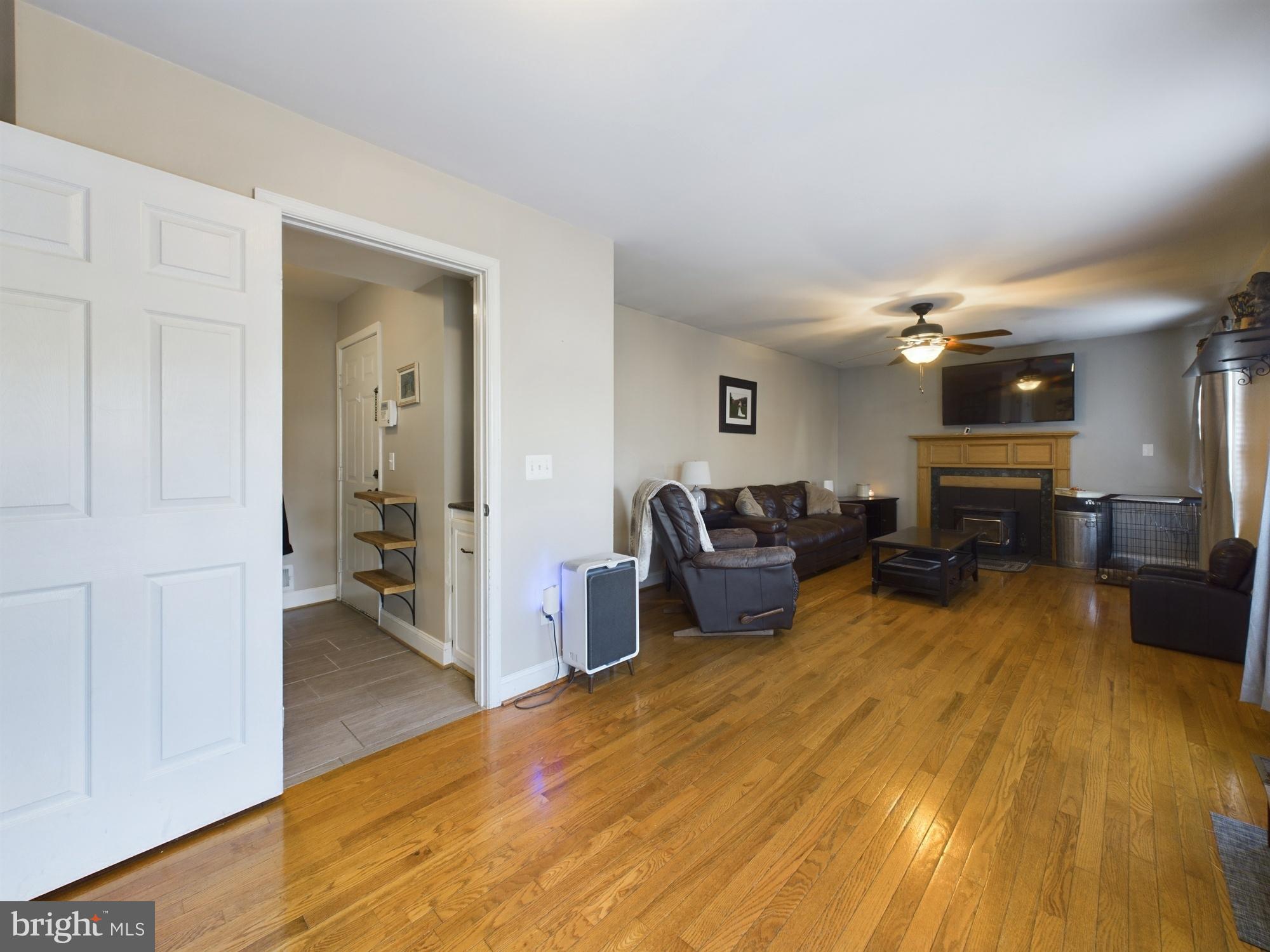 RIVERTON - Residential