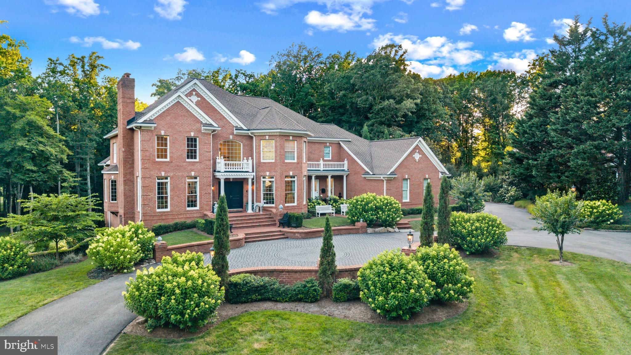 17 PERDER LANE