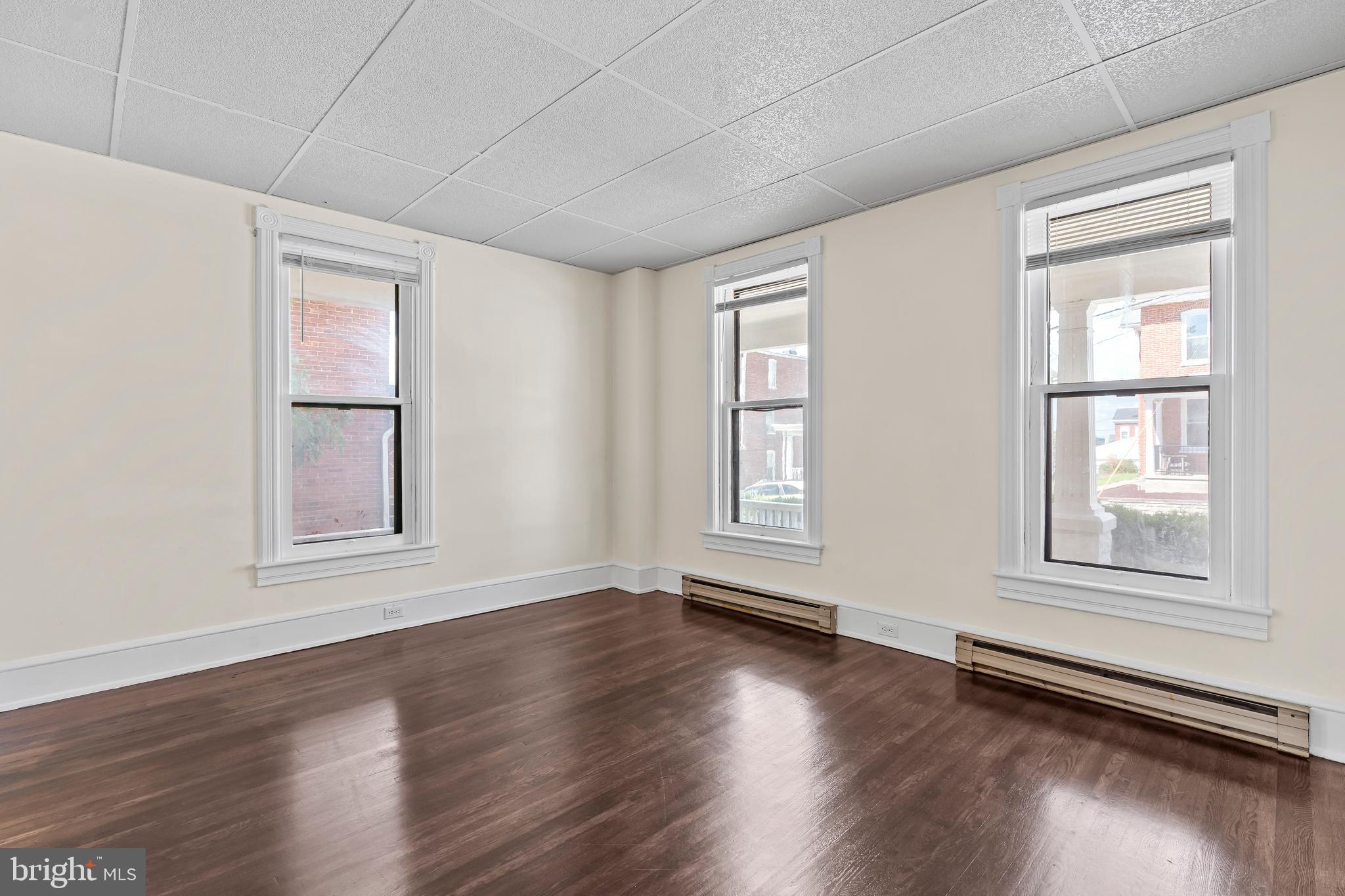 WAYNESBORO - Residential