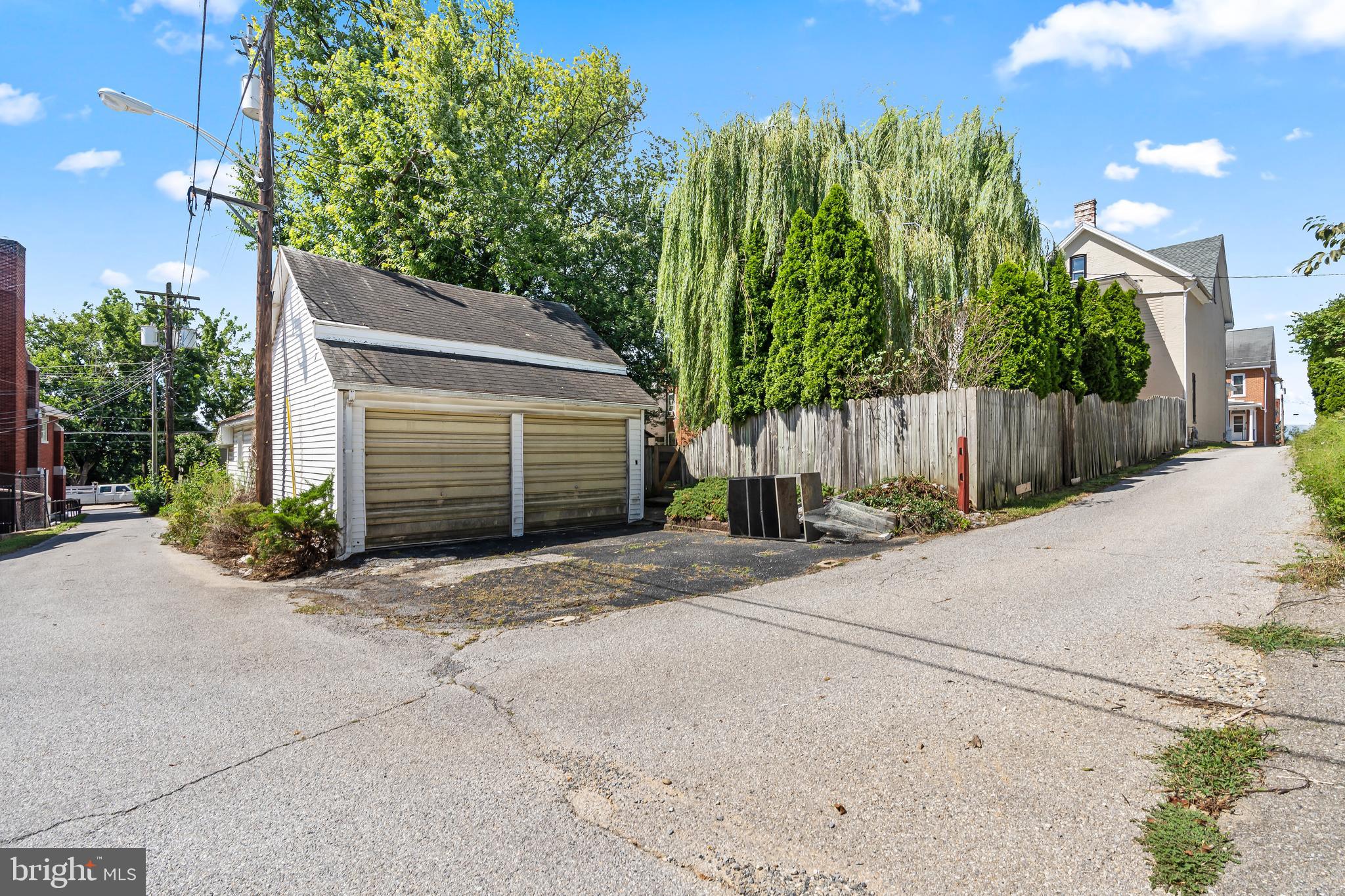 WAYNESBORO - Residential