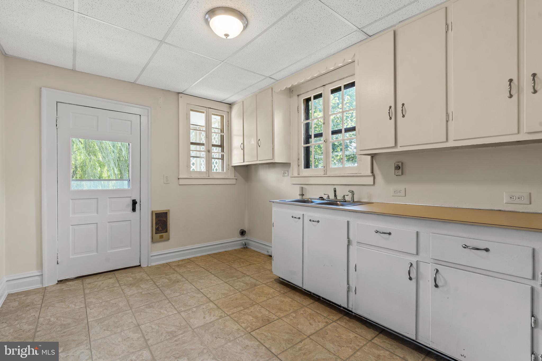 WAYNESBORO - Residential