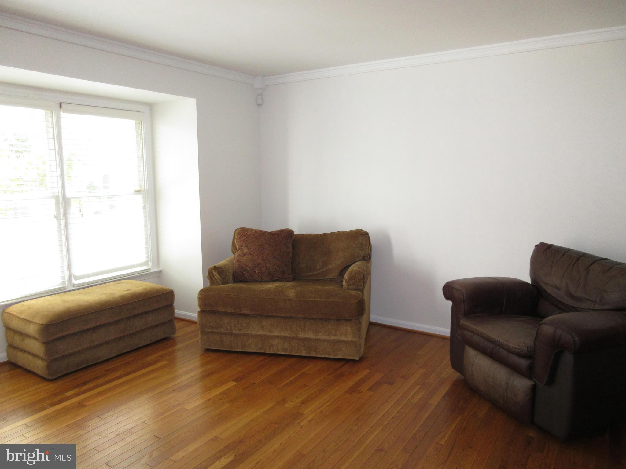 LANDSDOWNE - Residential Lease