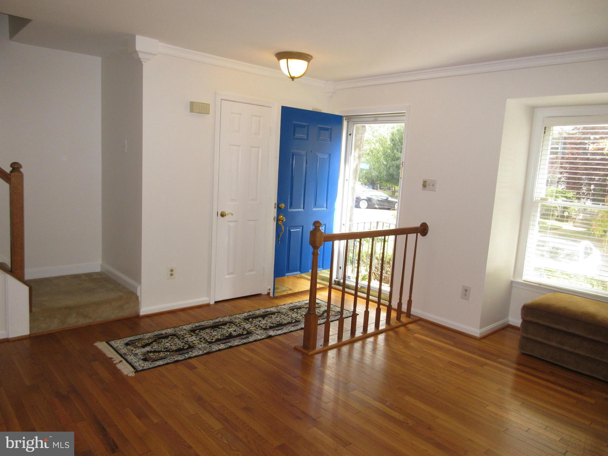 LANDSDOWNE - Residential Lease