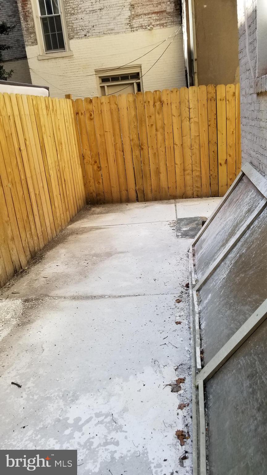 RITTENHOUSE SQUARE - Residential Lease