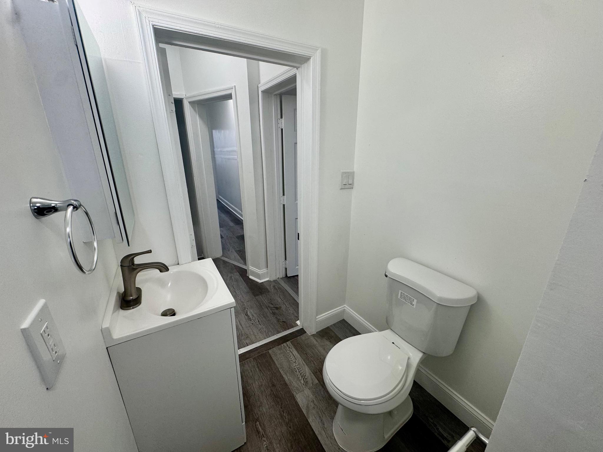 MILL HILL - Residential