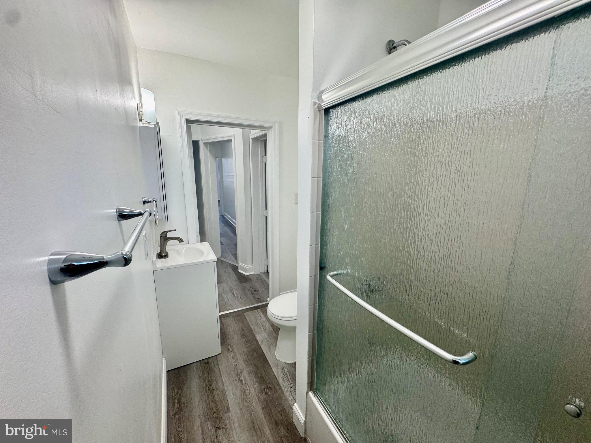 MILL HILL - Residential