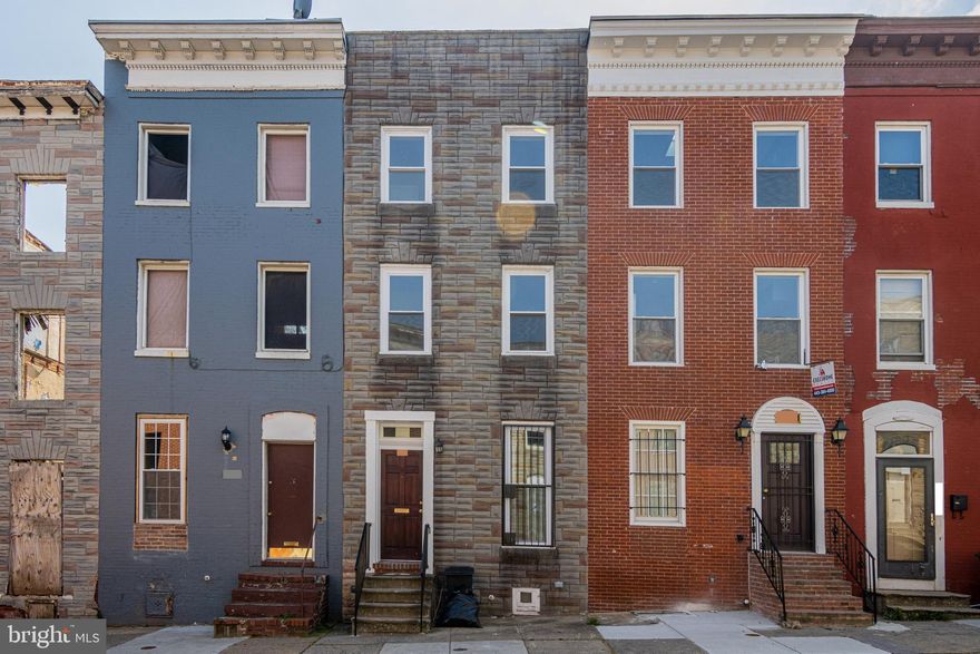 Move in one unit and keep the other rented out or rent them both out. This 2-unit, lead free apartment.

Public transit within walking distance and Convenient downtown and major highways. Beautifully renovated (2) 2 BR/ 1 BA 2 LVL apartment features: * Water Included (savings of $50/month)* Granite countertops* Stainless Steel appliances * In-unit full-size washer/dryer* Energy efficient heating/air-conditioning* New floors* Pets allowed Rents:Unit 1- Vacant but could rent for $975mo. Unit 2- Rented for $875 Property in good condition, selling strictly as is. Buyer to pay all transfer, doc and stamps. Agent can get into vacant unit which looks almost identical to rented unit and if interested we can get you into the rented unit with POFs. Deposit 3k.