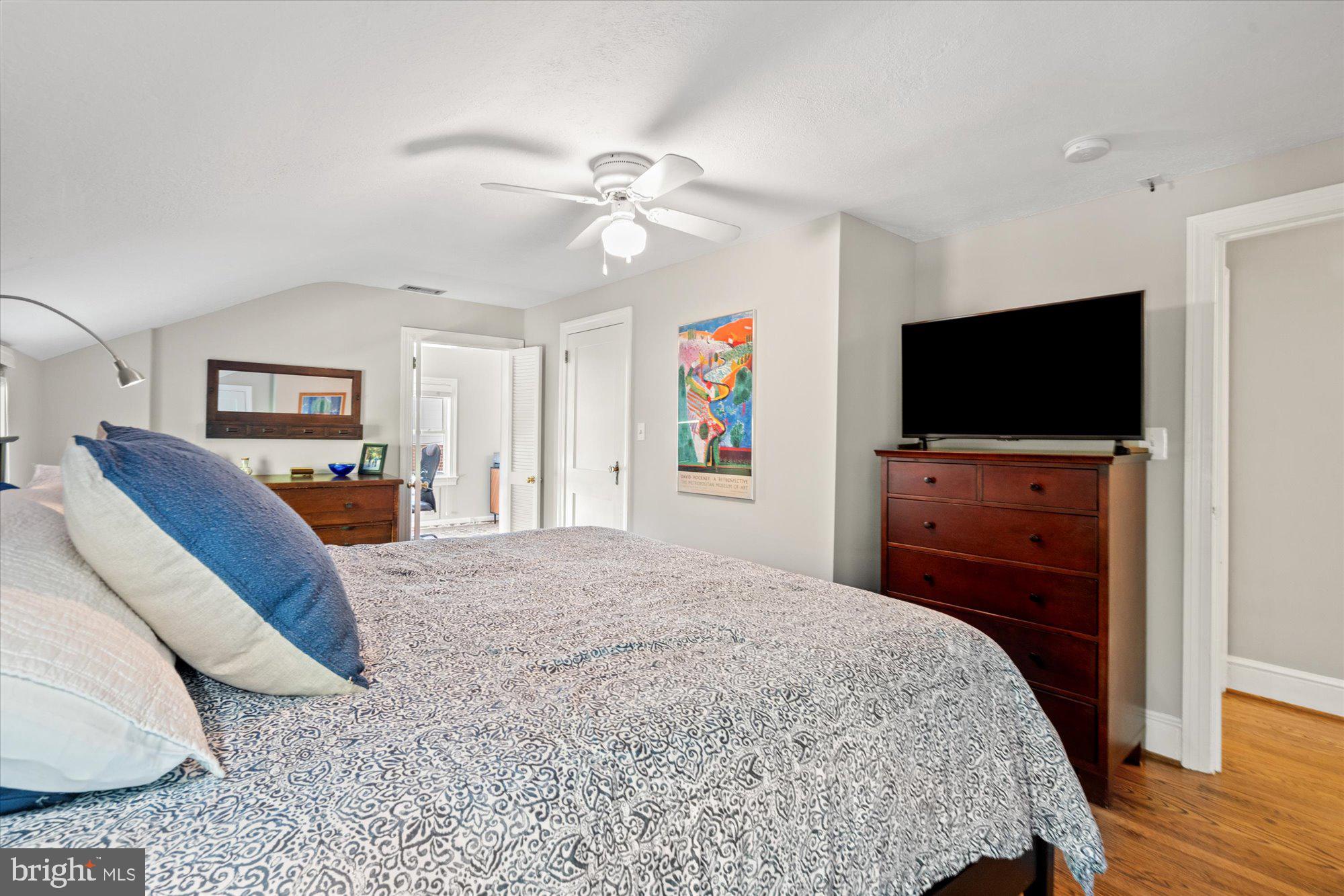 BEVERLY HILLS - Residential