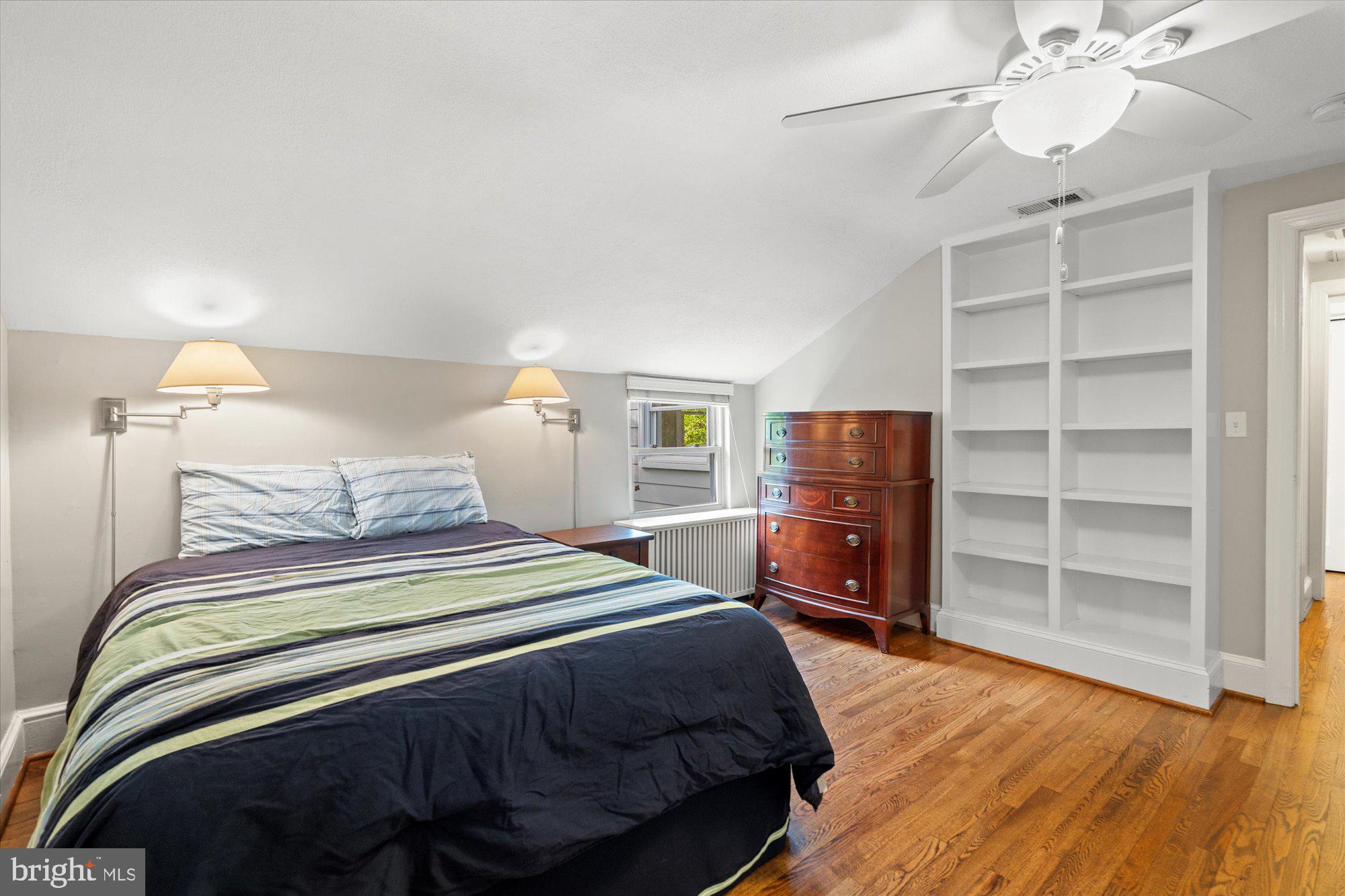 BEVERLY HILLS - Residential