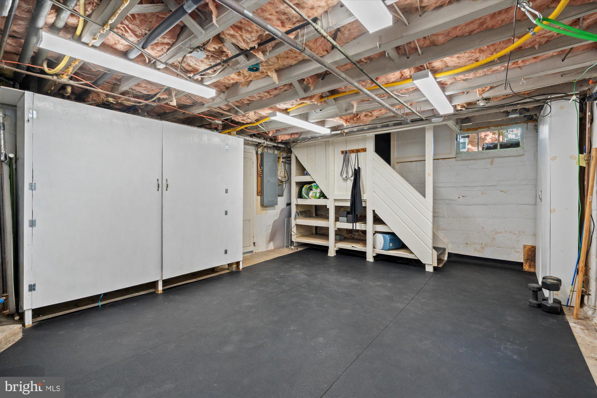 BEVERLY HILLS - Residential