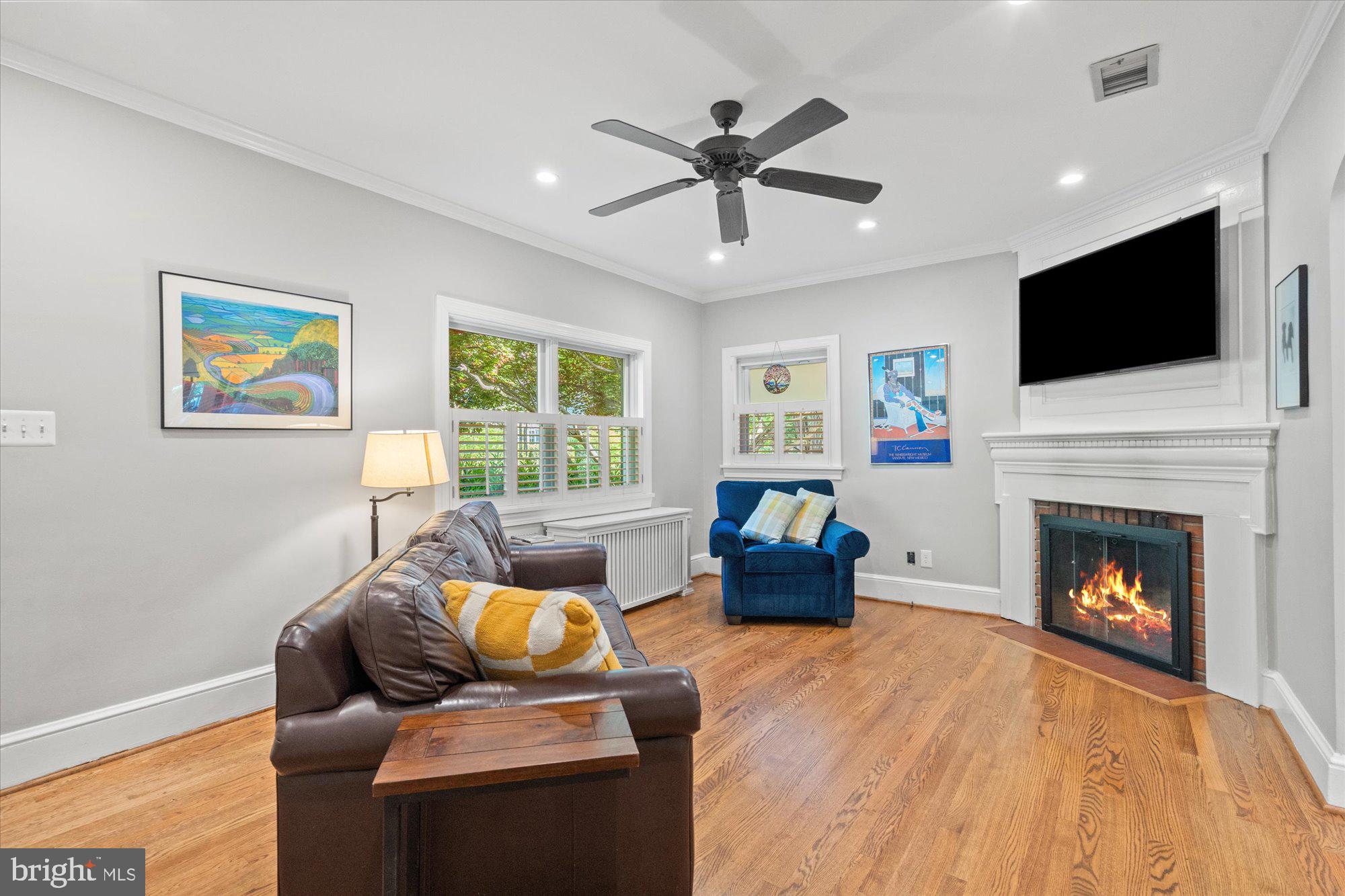 BEVERLY HILLS - Residential