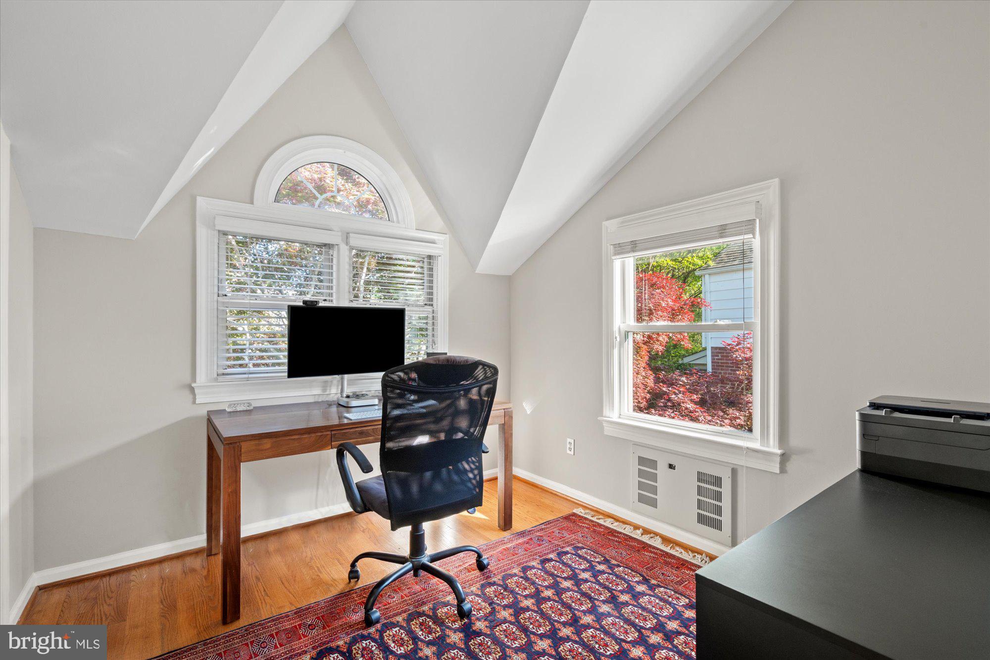 BEVERLY HILLS - Residential