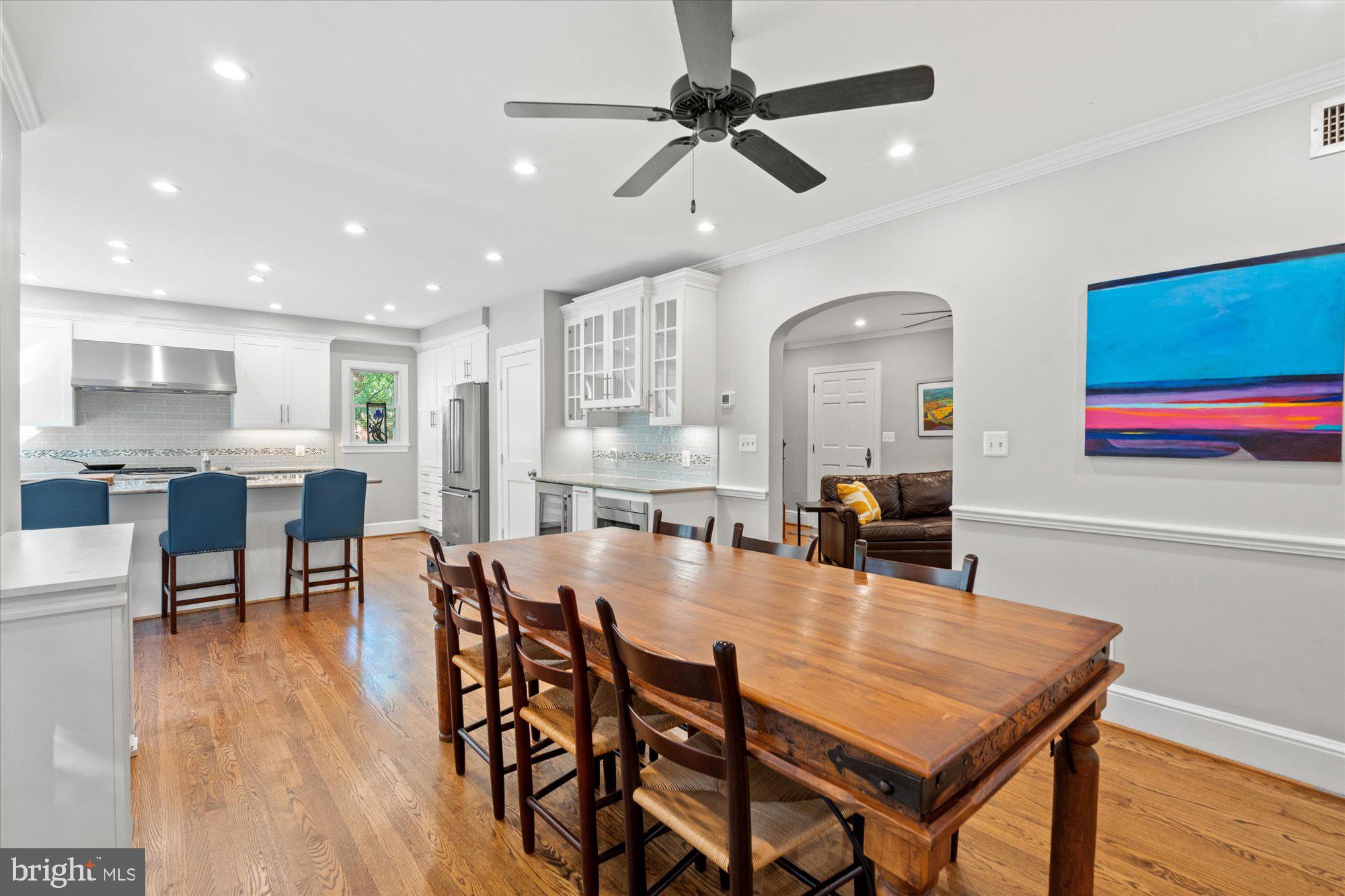 BEVERLY HILLS - Residential