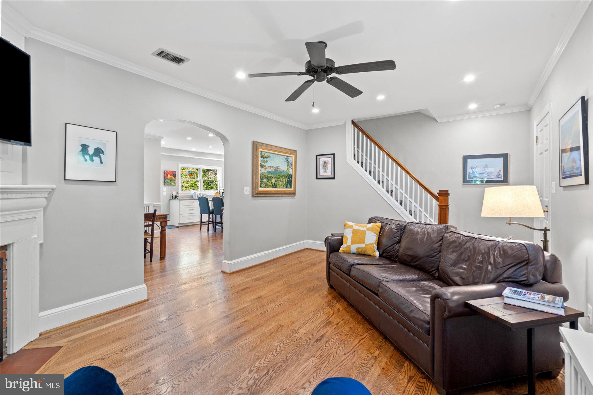 BEVERLY HILLS - Residential