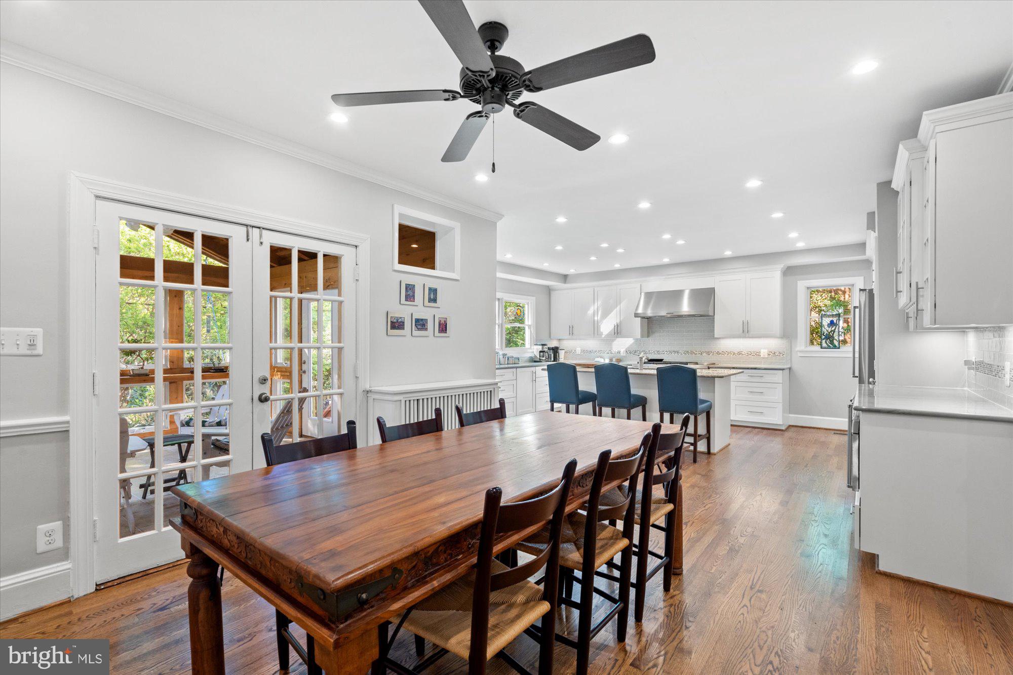 BEVERLY HILLS - Residential