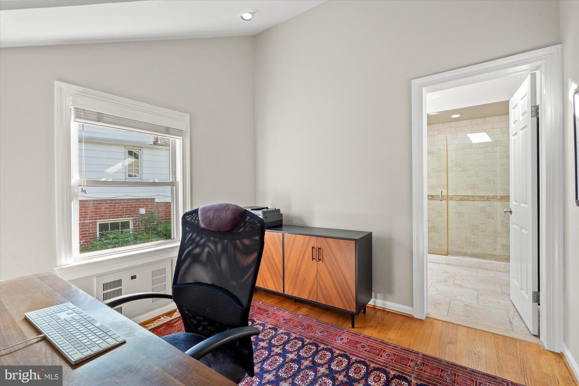 BEVERLY HILLS - Residential