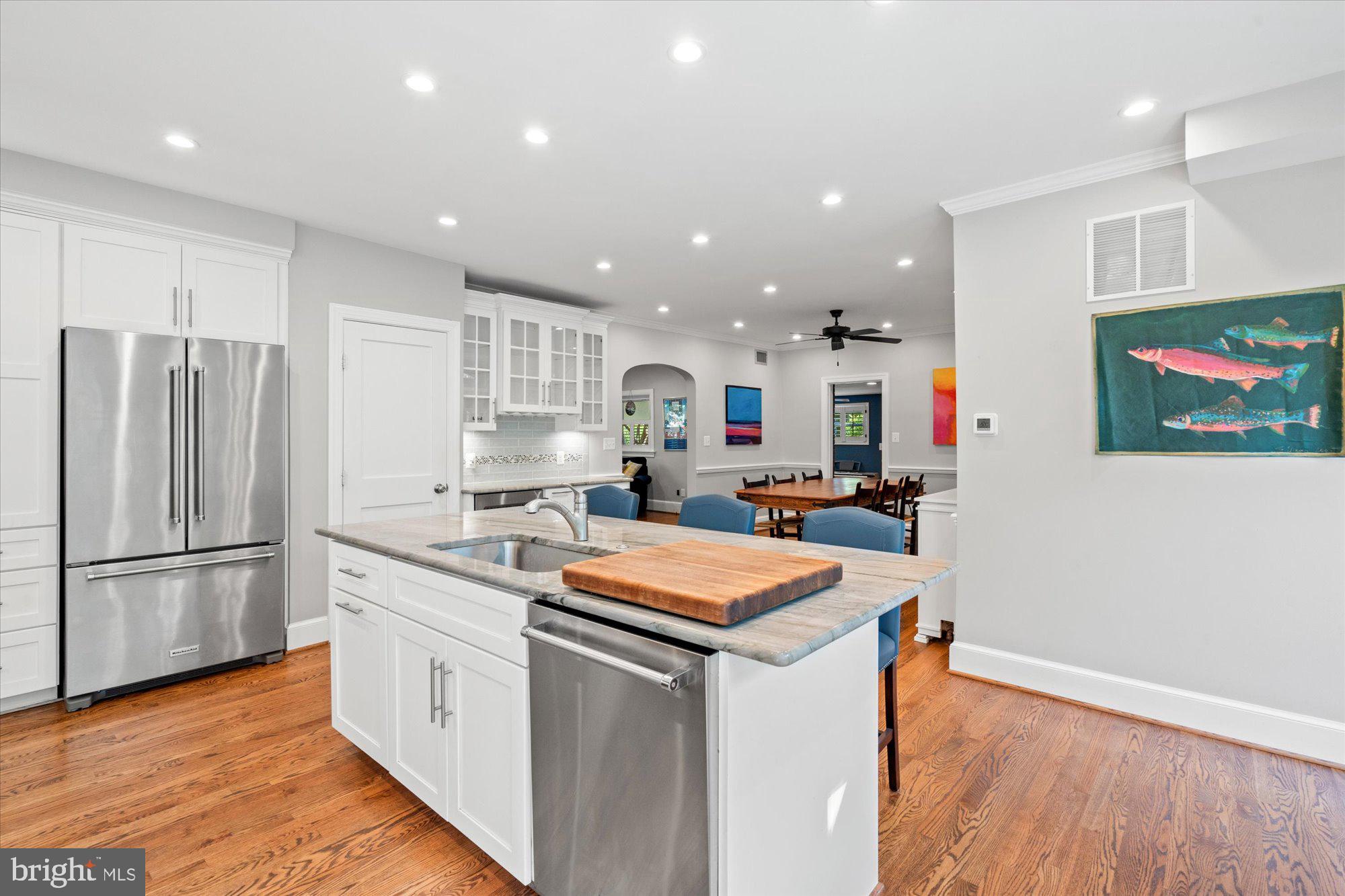 BEVERLY HILLS - Residential