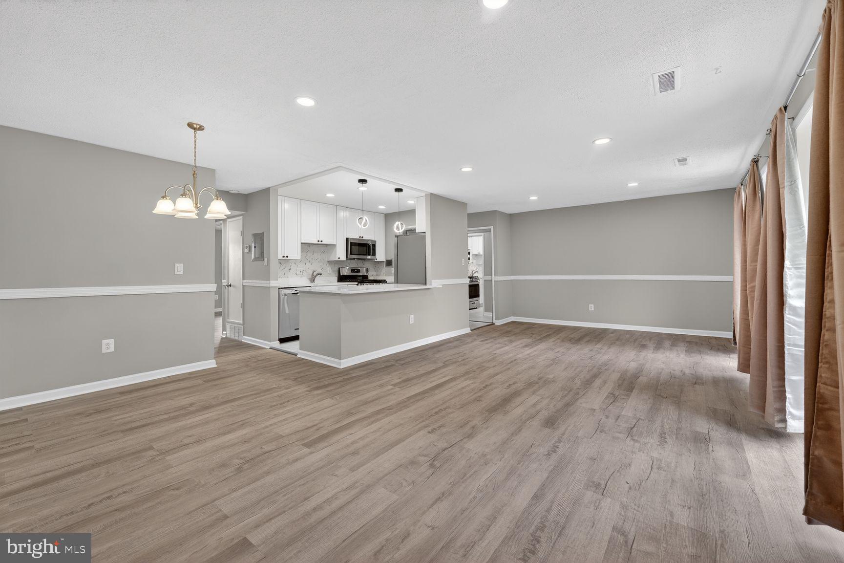 WILSON BRIDGE CONDOS - Residential