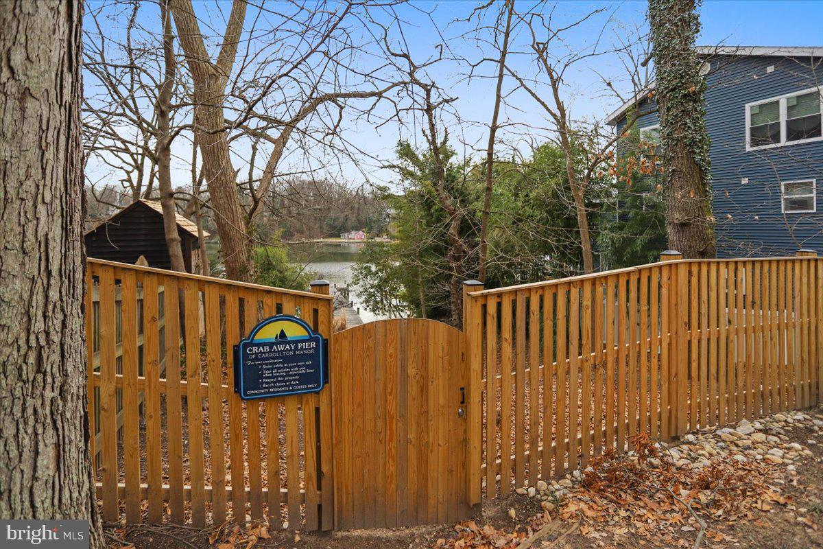 CARROLLTON MANOR - Residential