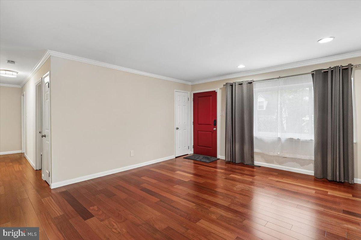 CARROLLTON MANOR - Residential