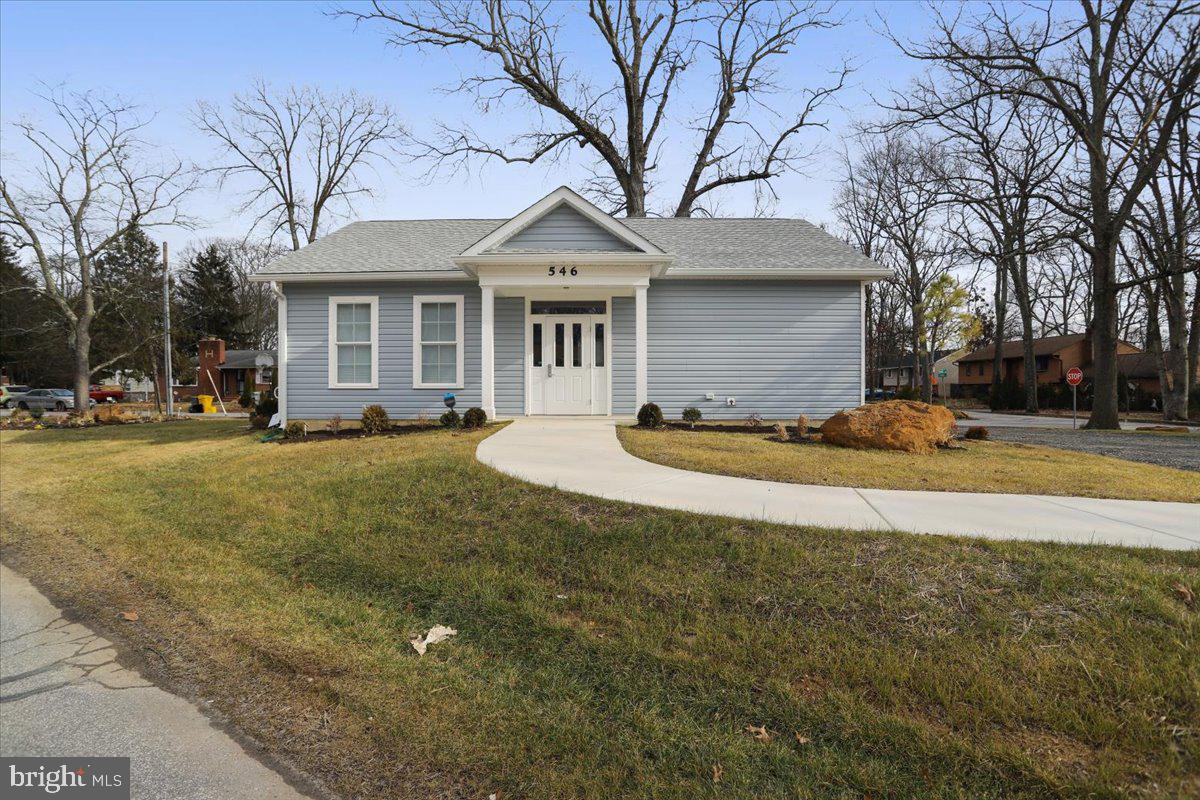 CARROLLTON MANOR - Residential