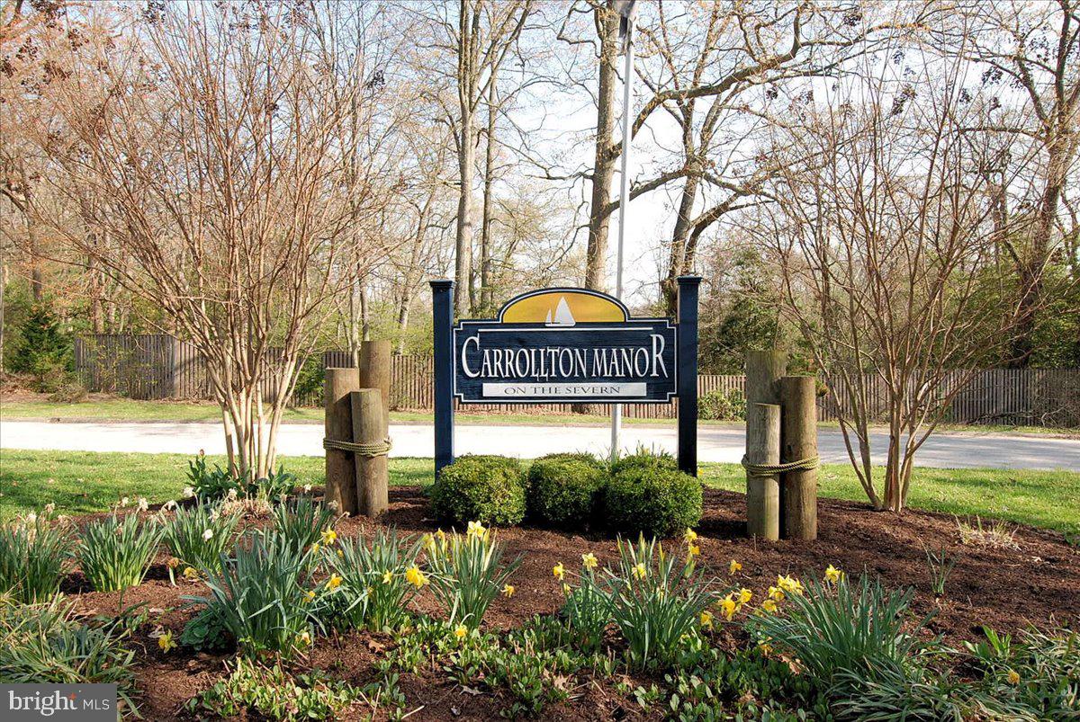 CARROLLTON MANOR - Residential