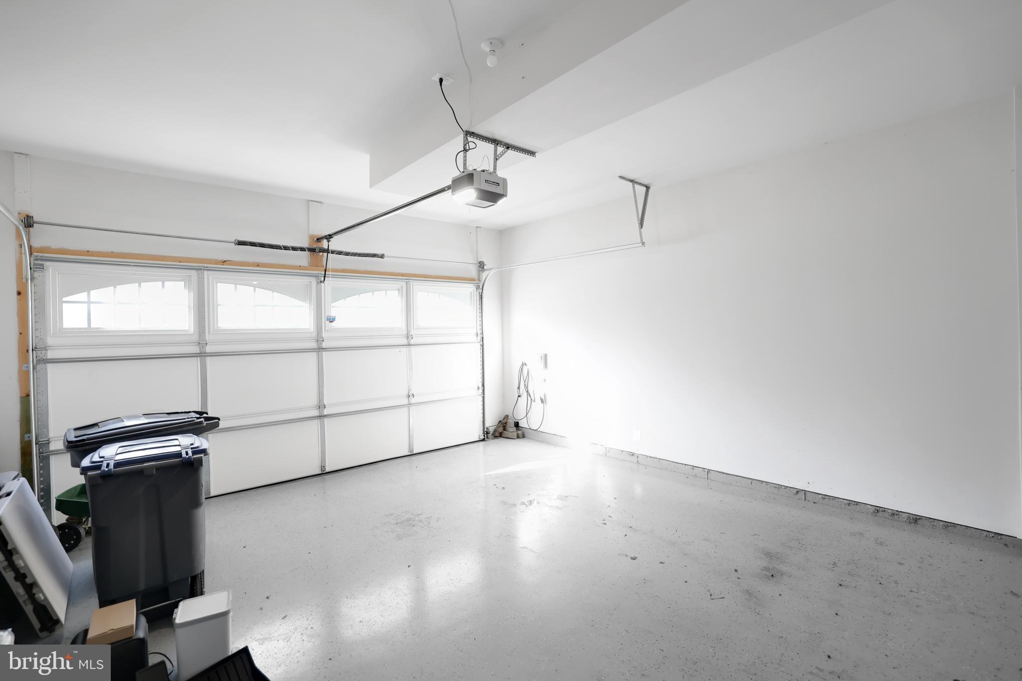 THE BLUFFS AT SLEETER LAKE - Residential