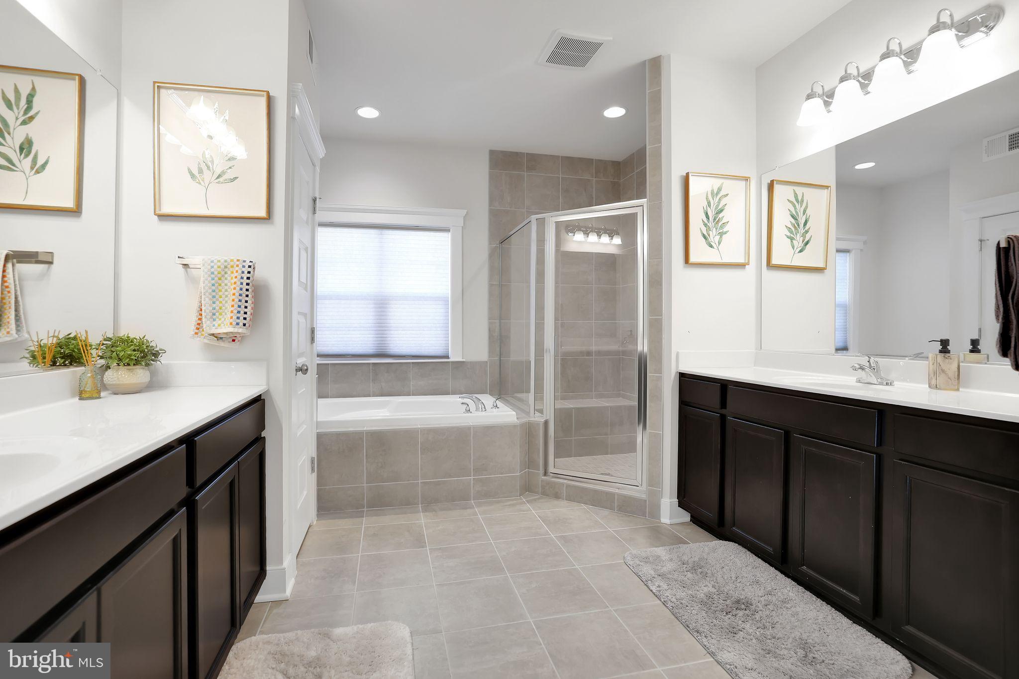 THE BLUFFS AT SLEETER LAKE - Residential