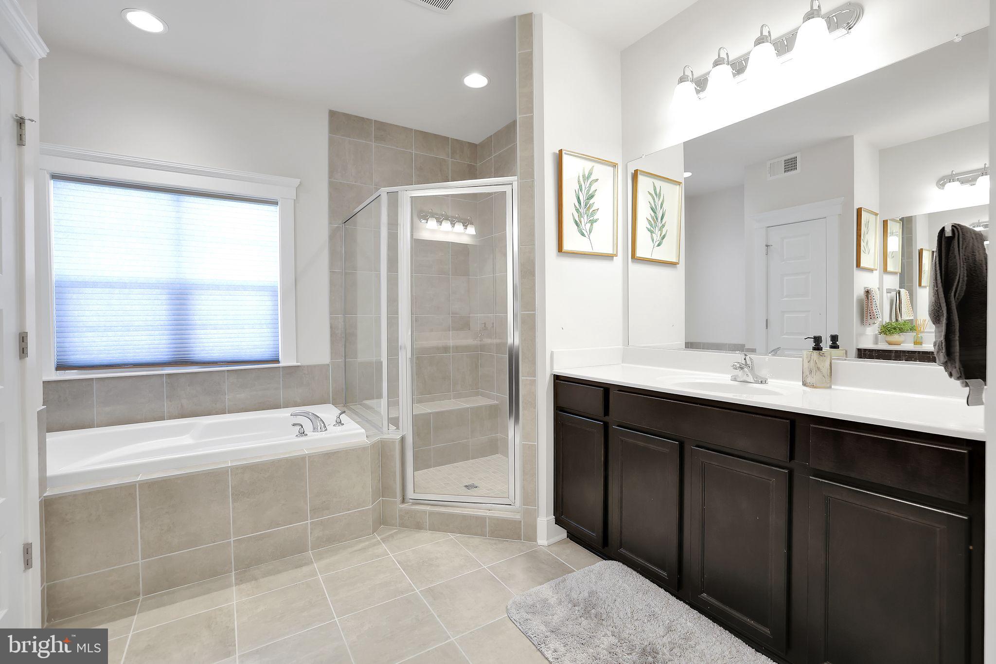 THE BLUFFS AT SLEETER LAKE - Residential