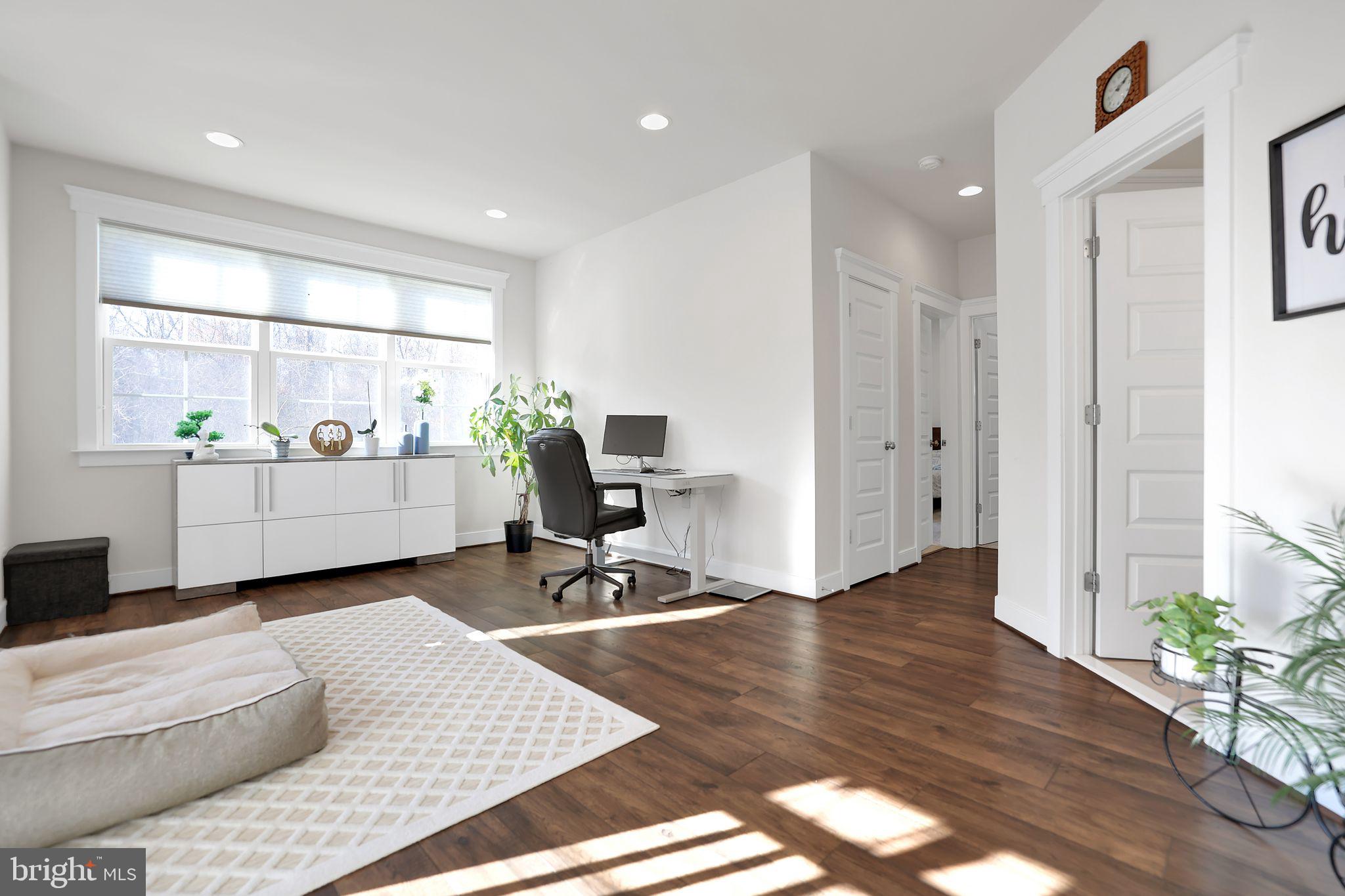 THE BLUFFS AT SLEETER LAKE - Residential