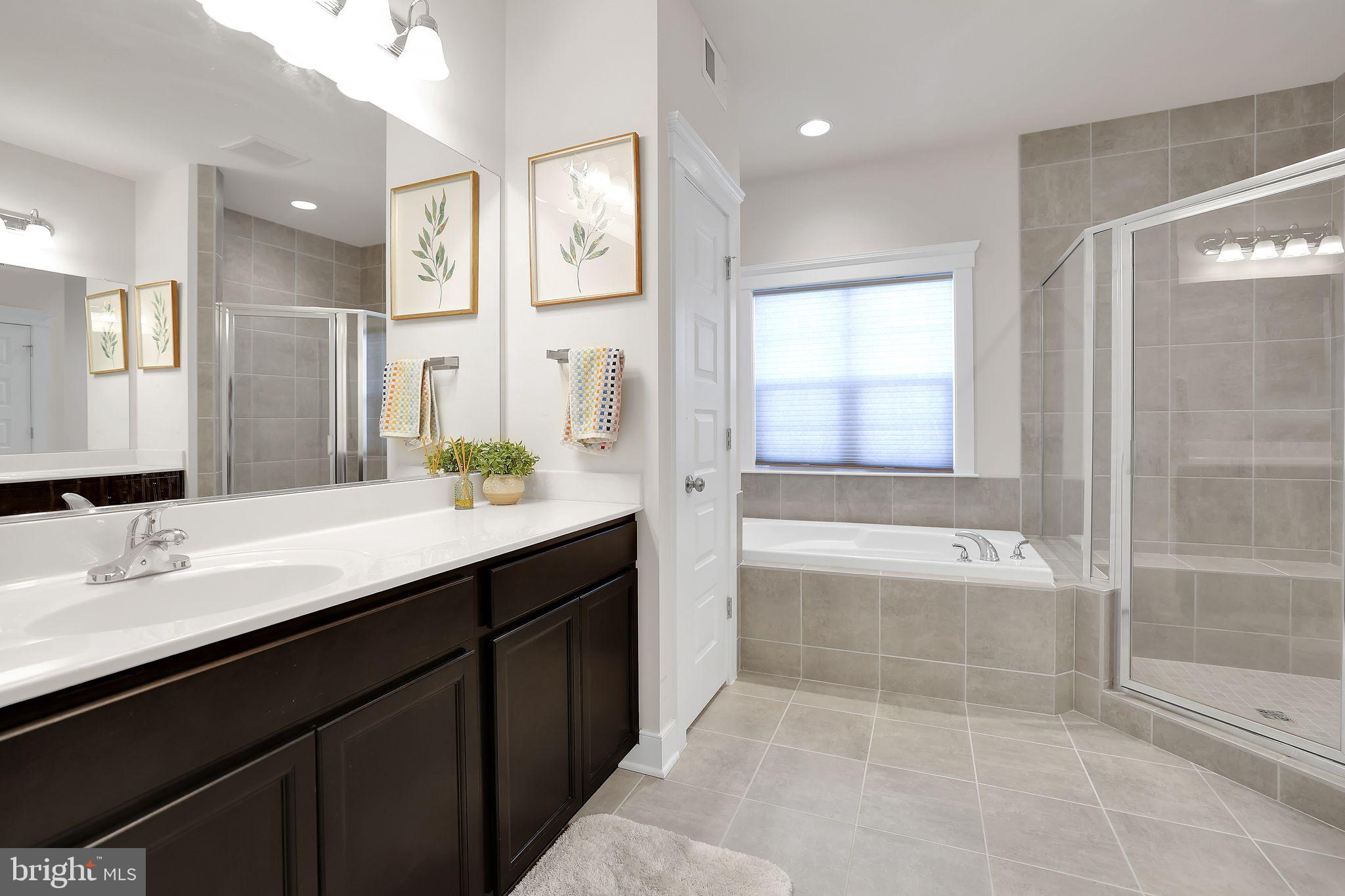 THE BLUFFS AT SLEETER LAKE - Residential